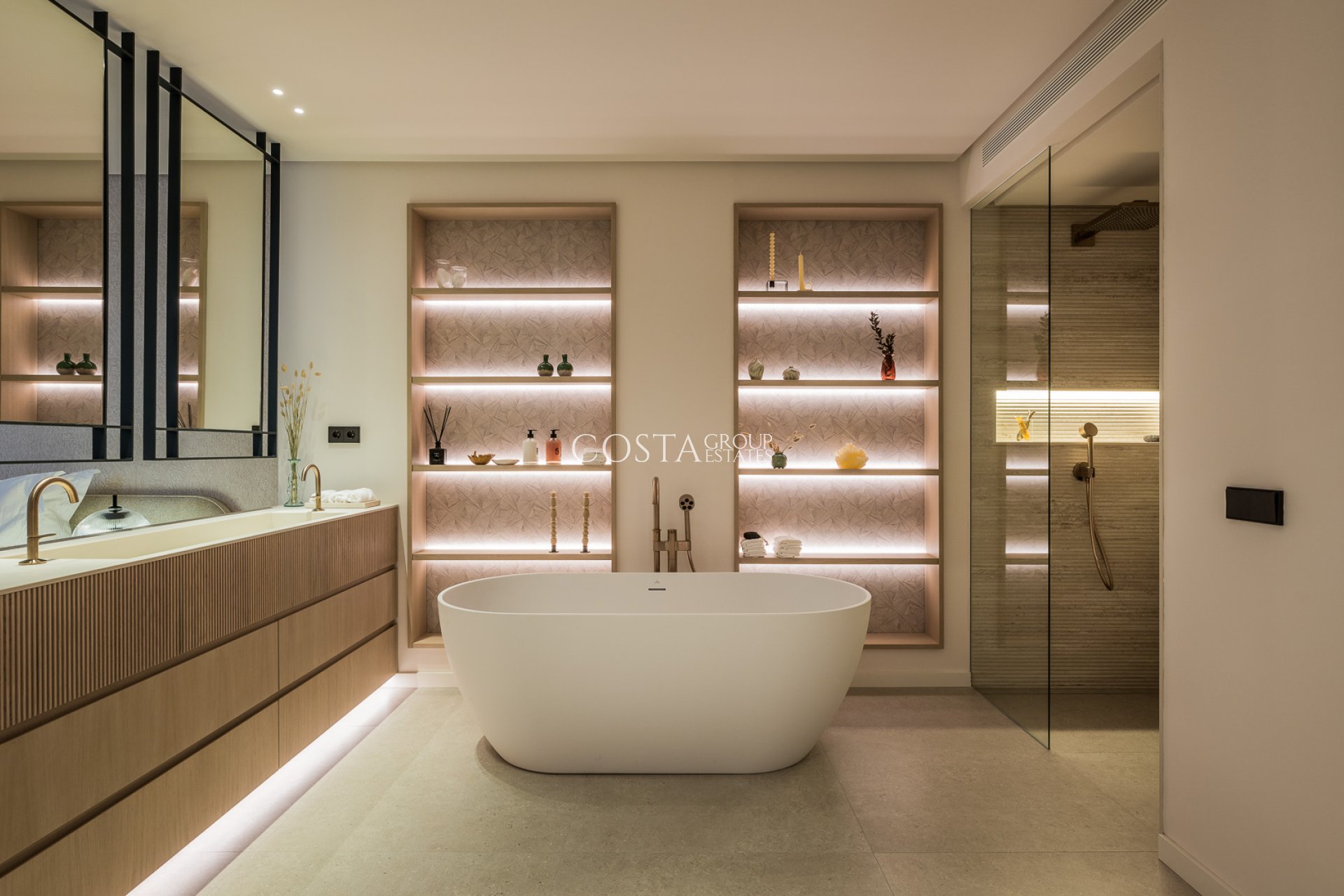 Nieuwbouw Woningen - Villa -
Marbella