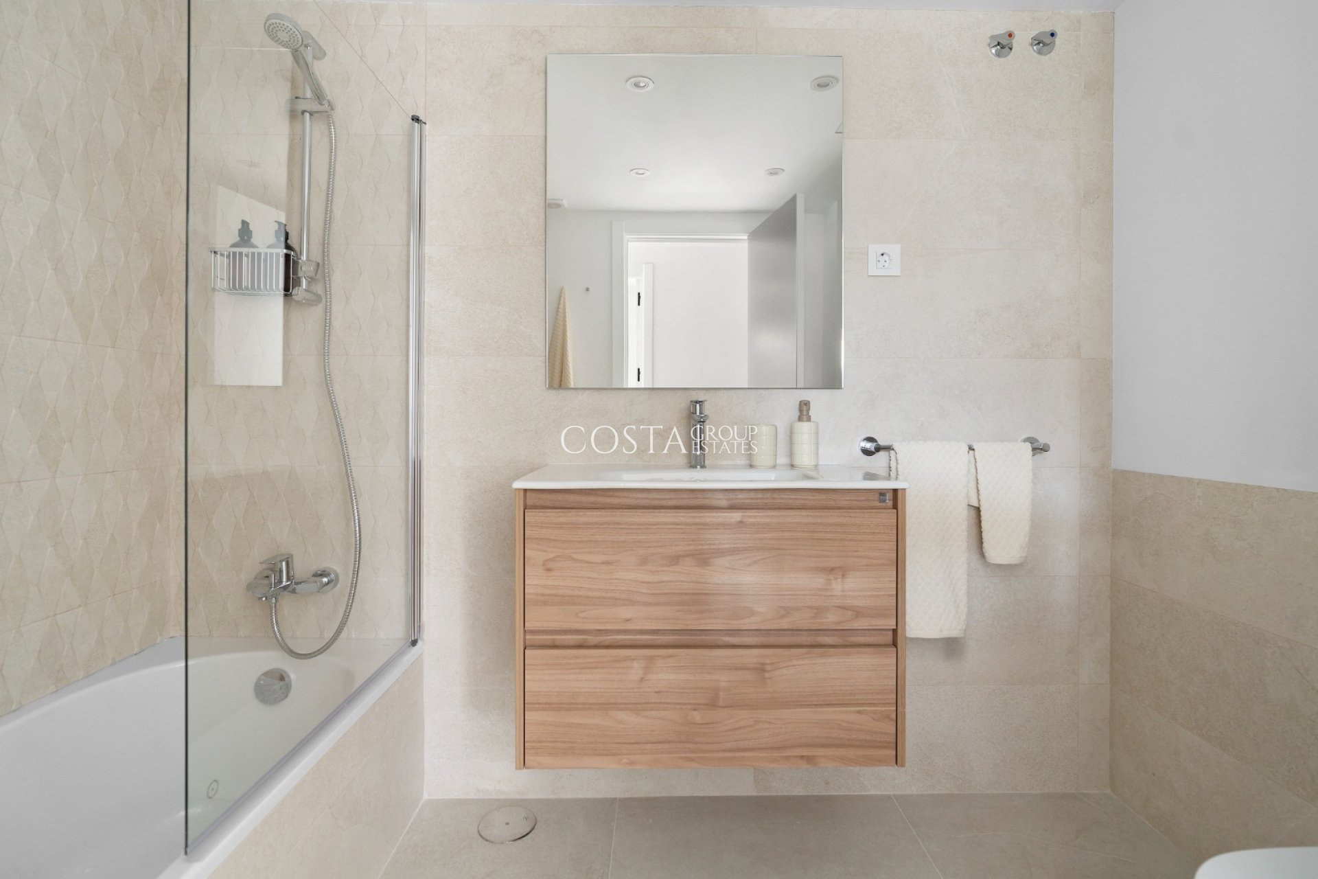 Nieuwbouw Woningen - Villa -
Mijas