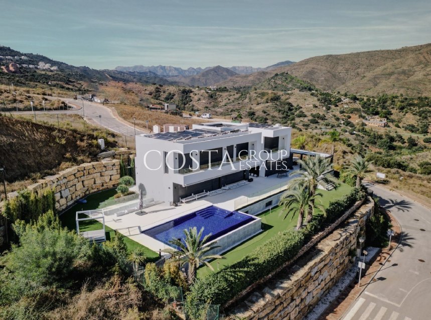 Nieuwbouw Woningen - Villa -
Mijas