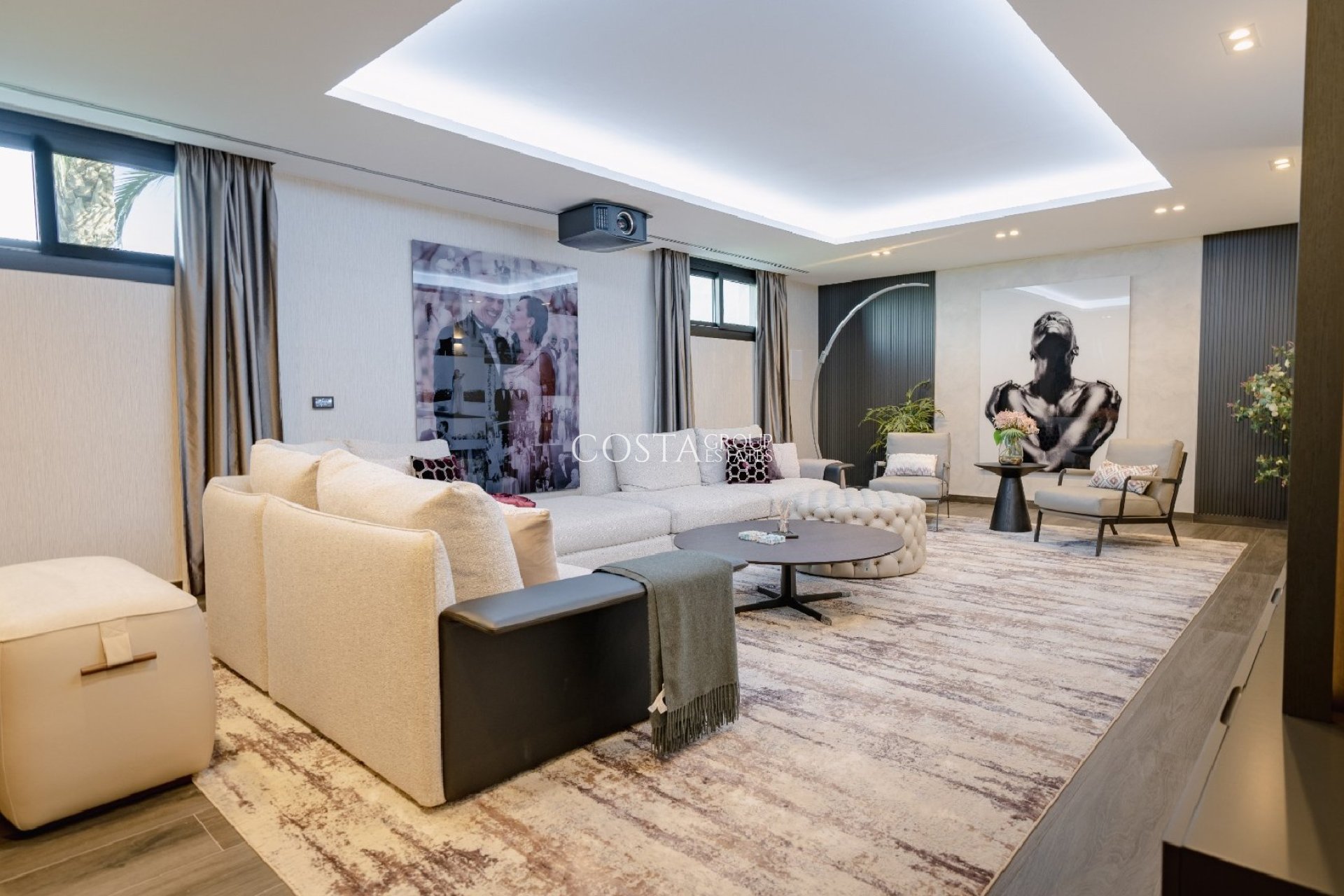 Nieuwbouw Woningen - Villa -
Mijas
