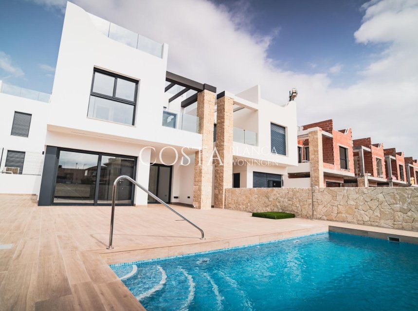 Nieuwbouw Woningen - Villa -
Pilar de la Horadada - pueblo