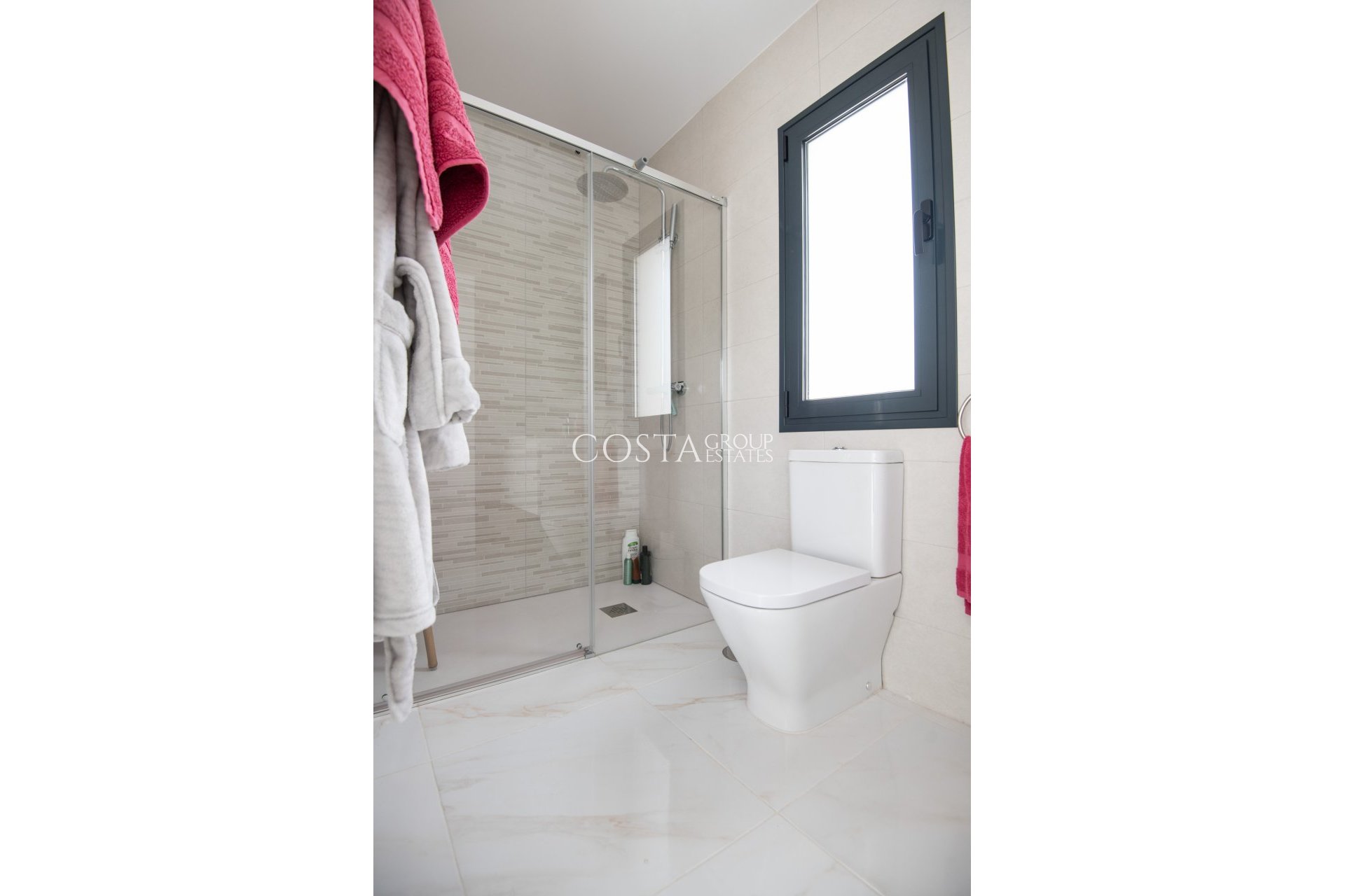 Nieuwbouw Woningen - Villa -
Pinar de Campoverde
