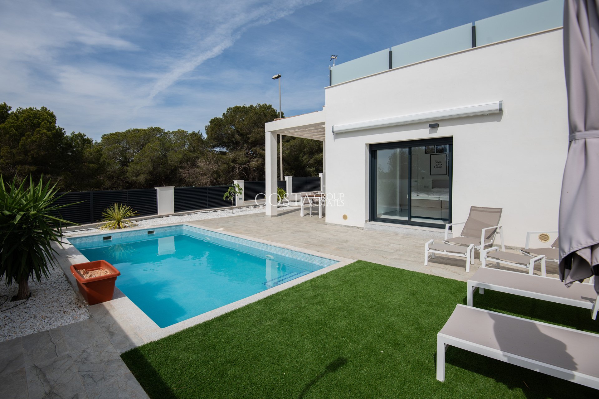 Nieuwbouw Woningen - Villa -
Pinar de Campoverde