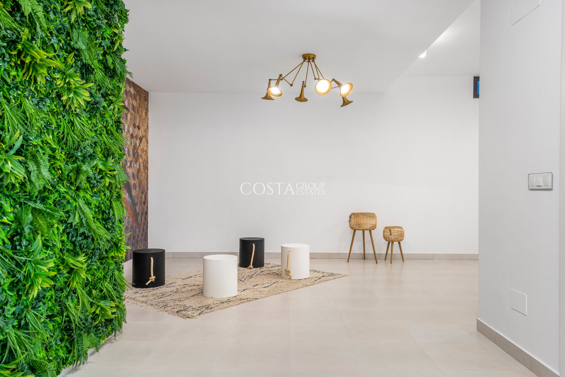 Nieuwbouw Woningen - Villa -
Playa Paraiso