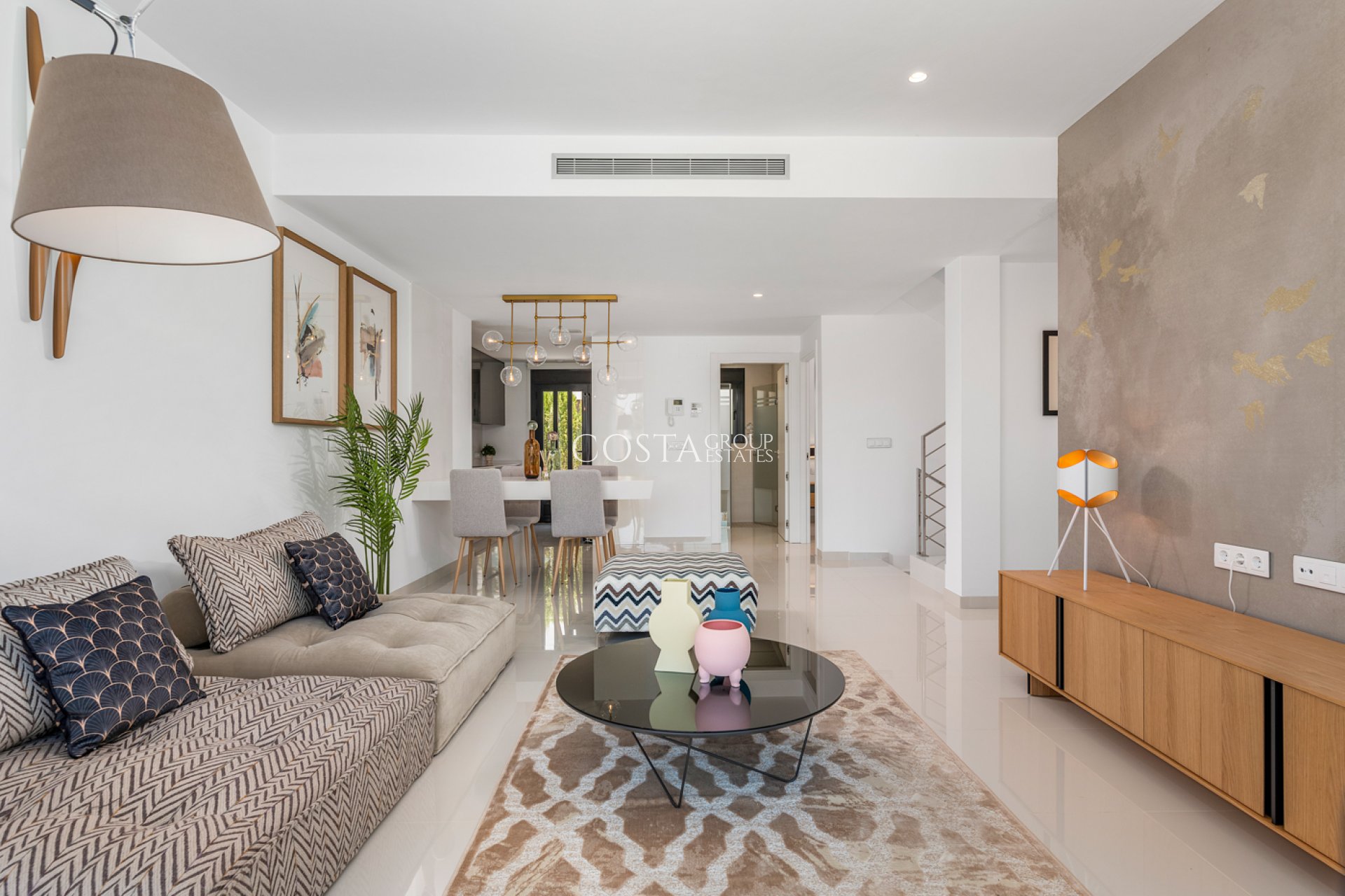 Nieuwbouw Woningen - Villa -
Playa Paraiso