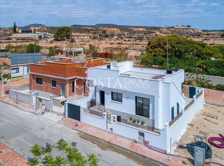 Nieuwbouw Woningen - Villa -
Sucina