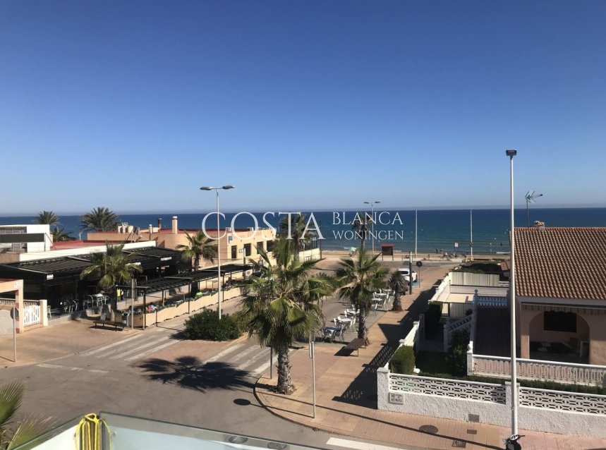 Nieuwbouw Woningen - Villa -
Torrevieja - La Mata Pueblo