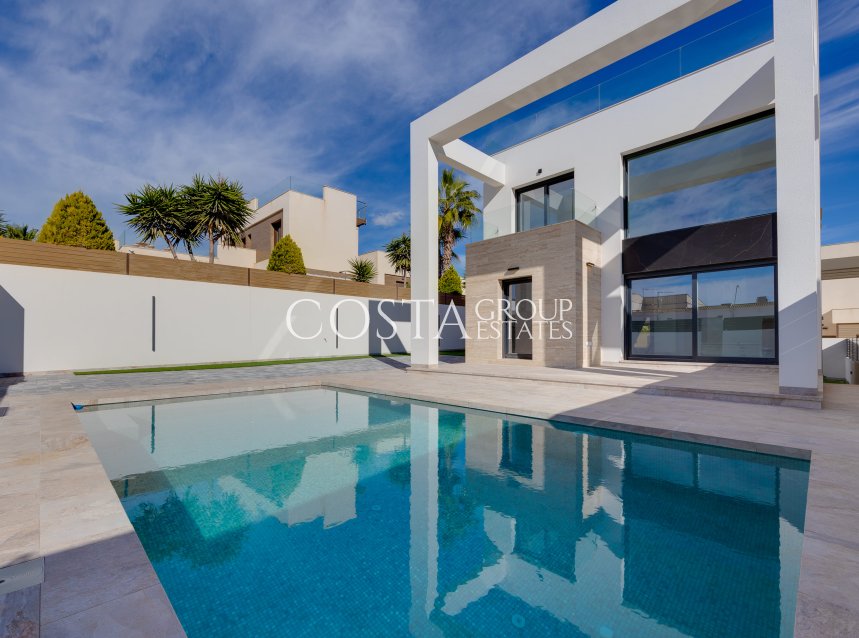 Nieuwbouw Woningen - Villa -
Torrevieja