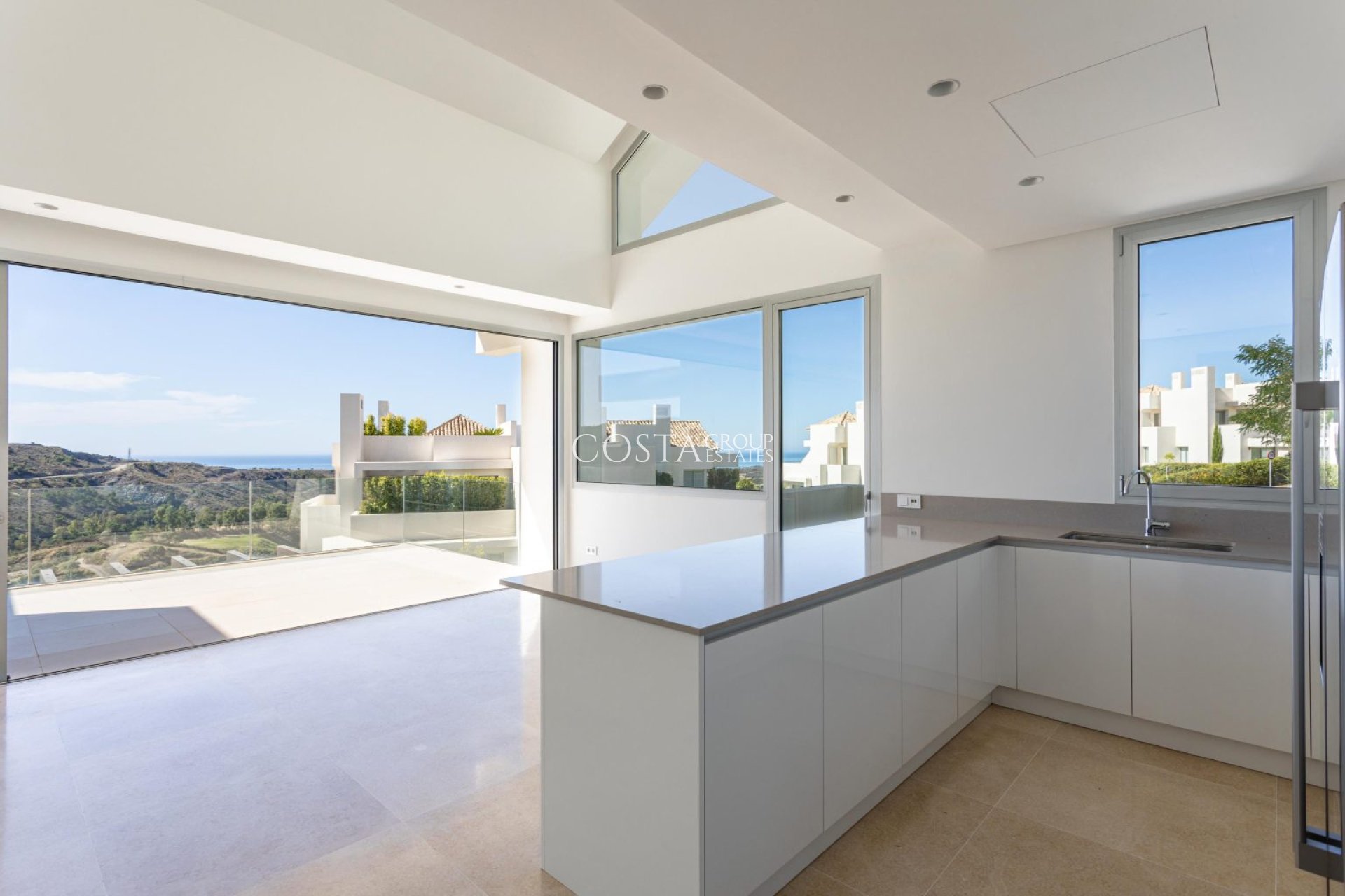 Nouvelle construction - Apartments -
Benahavís