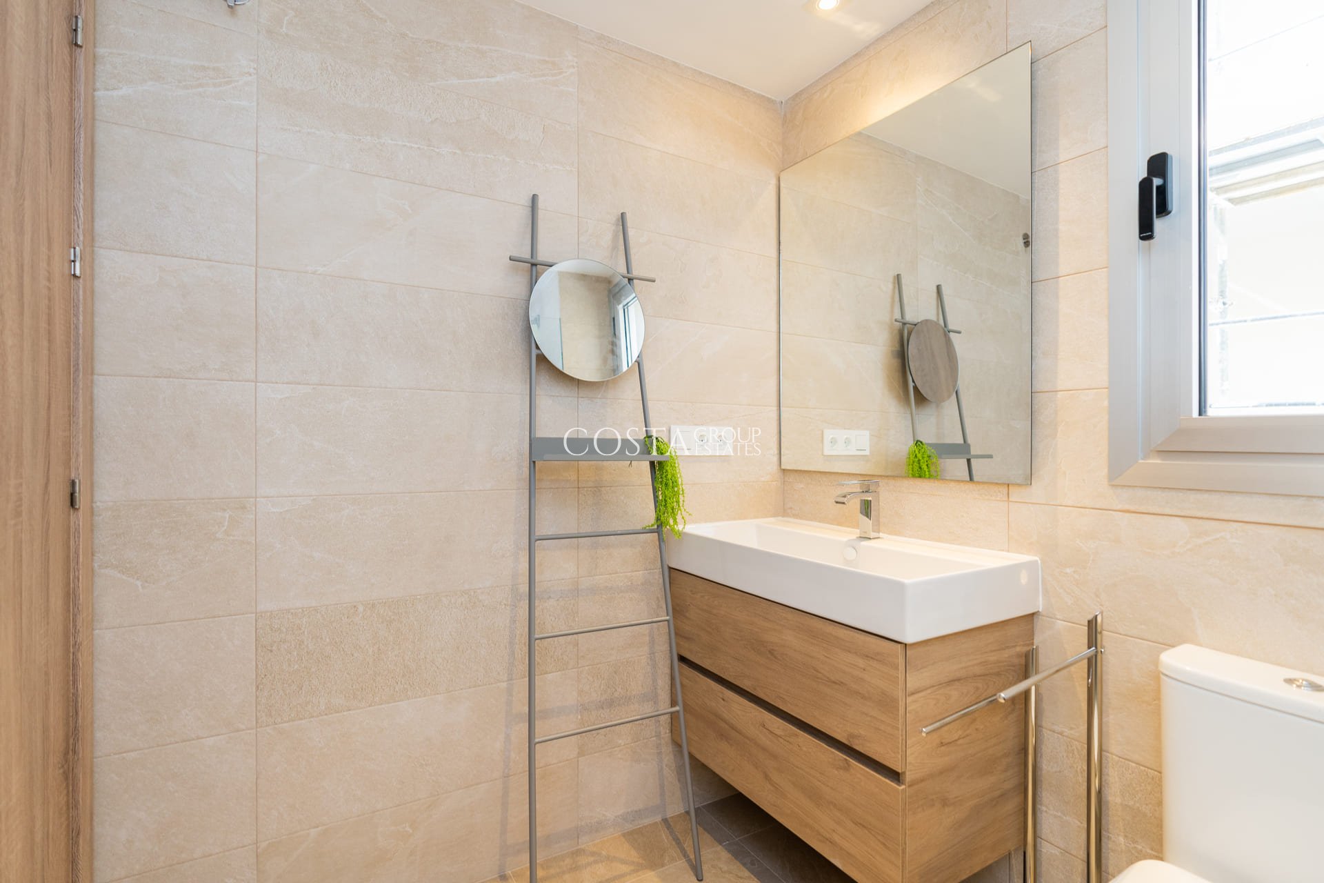 Nouvelle construction - Apartments -
Estepona
