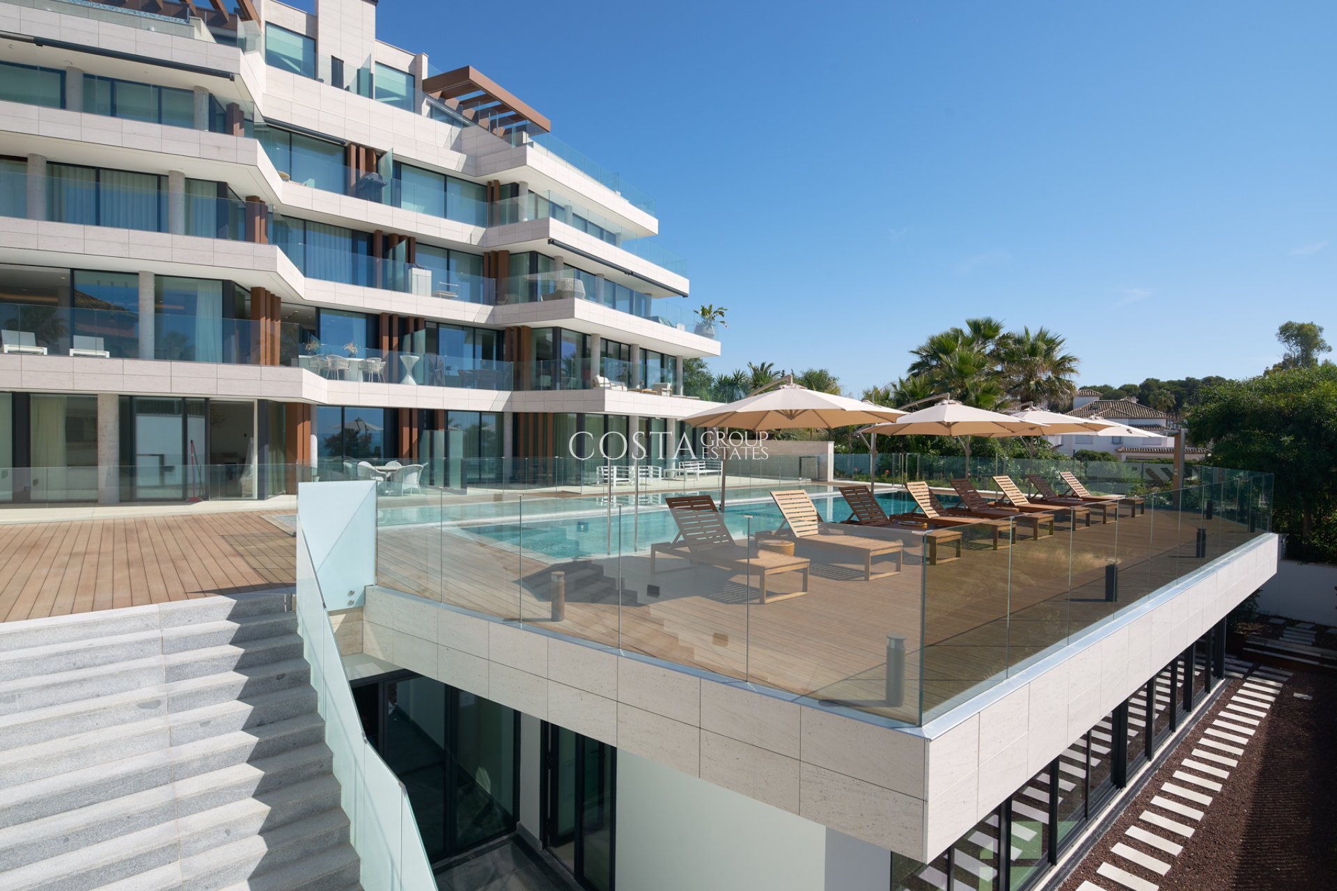 Nouvelle construction - Apartments -
Estepona