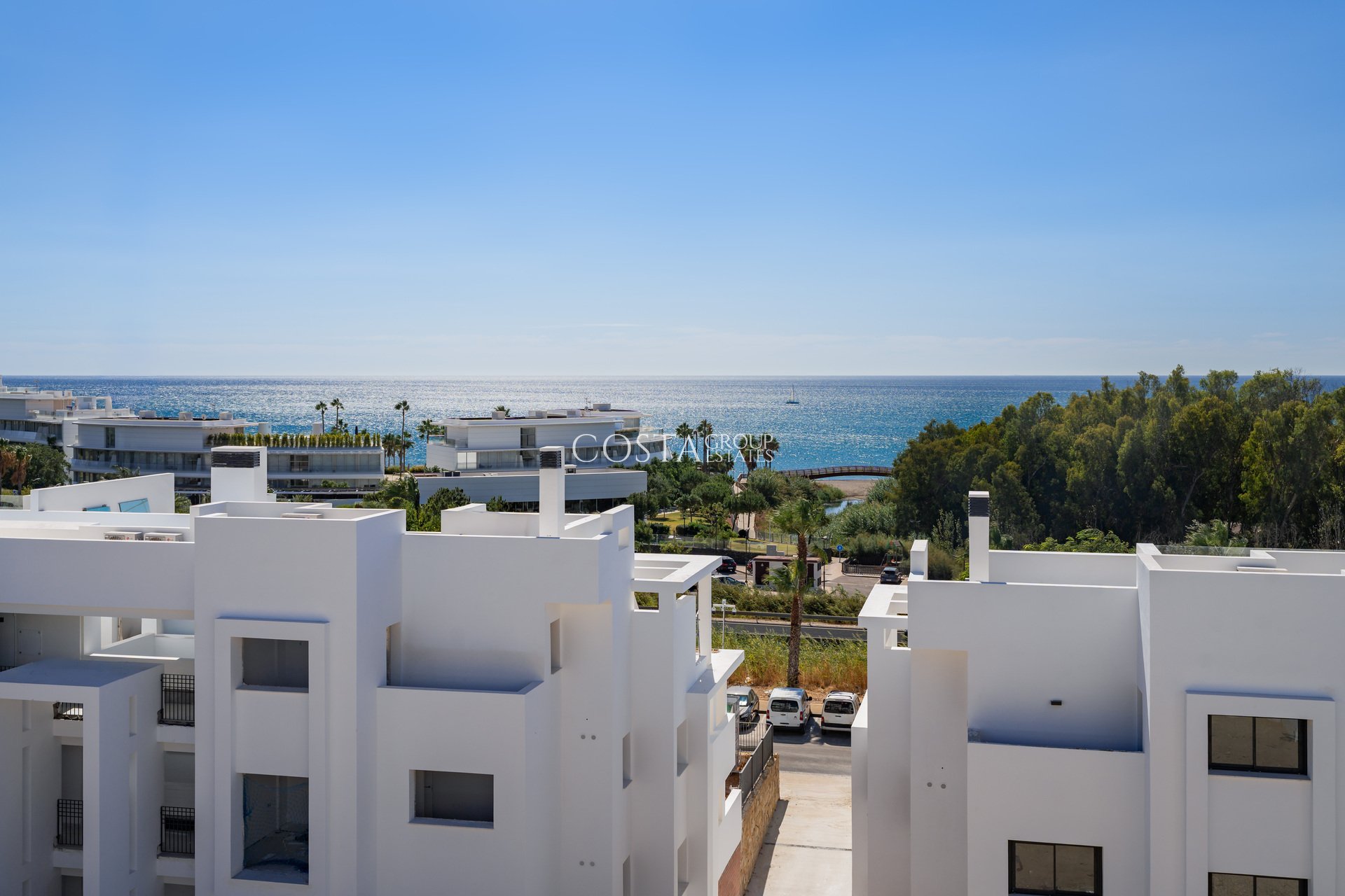 Nouvelle construction - Apartments -
Estepona