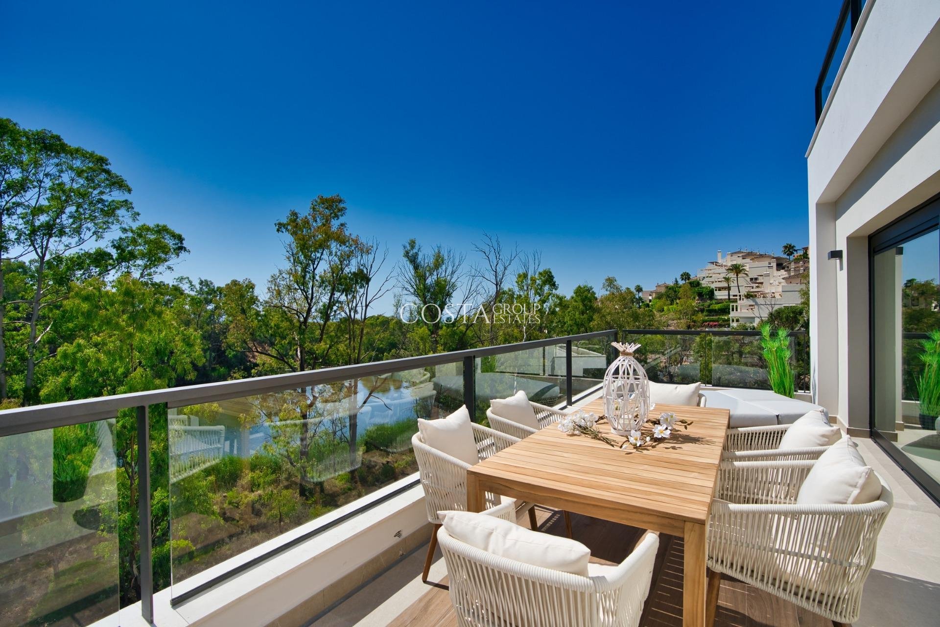 Nouvelle construction - Apartments -
Marbella - La Cerquilla