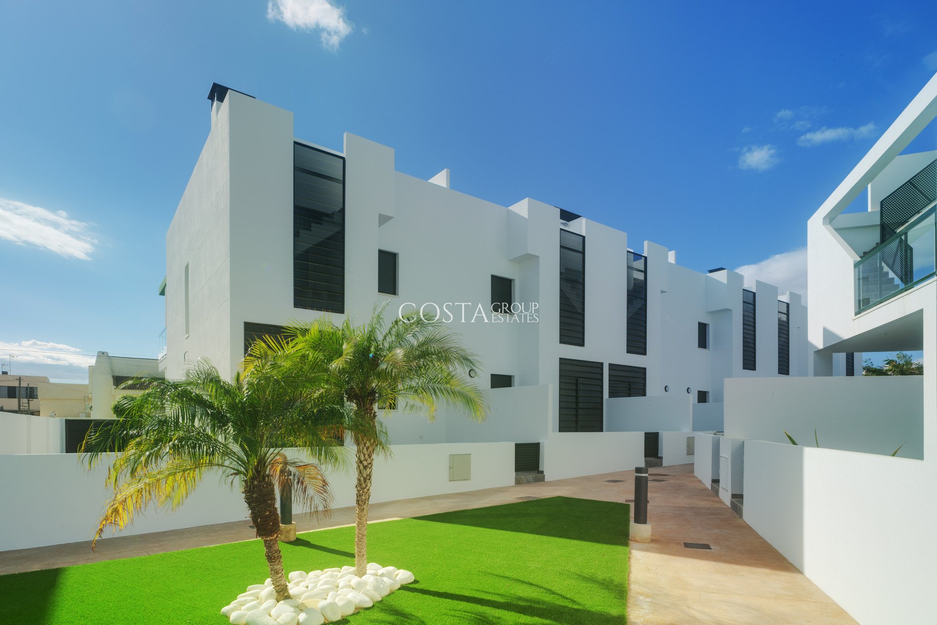 Nouvelle construction - Apartments -
Mil Palmeras