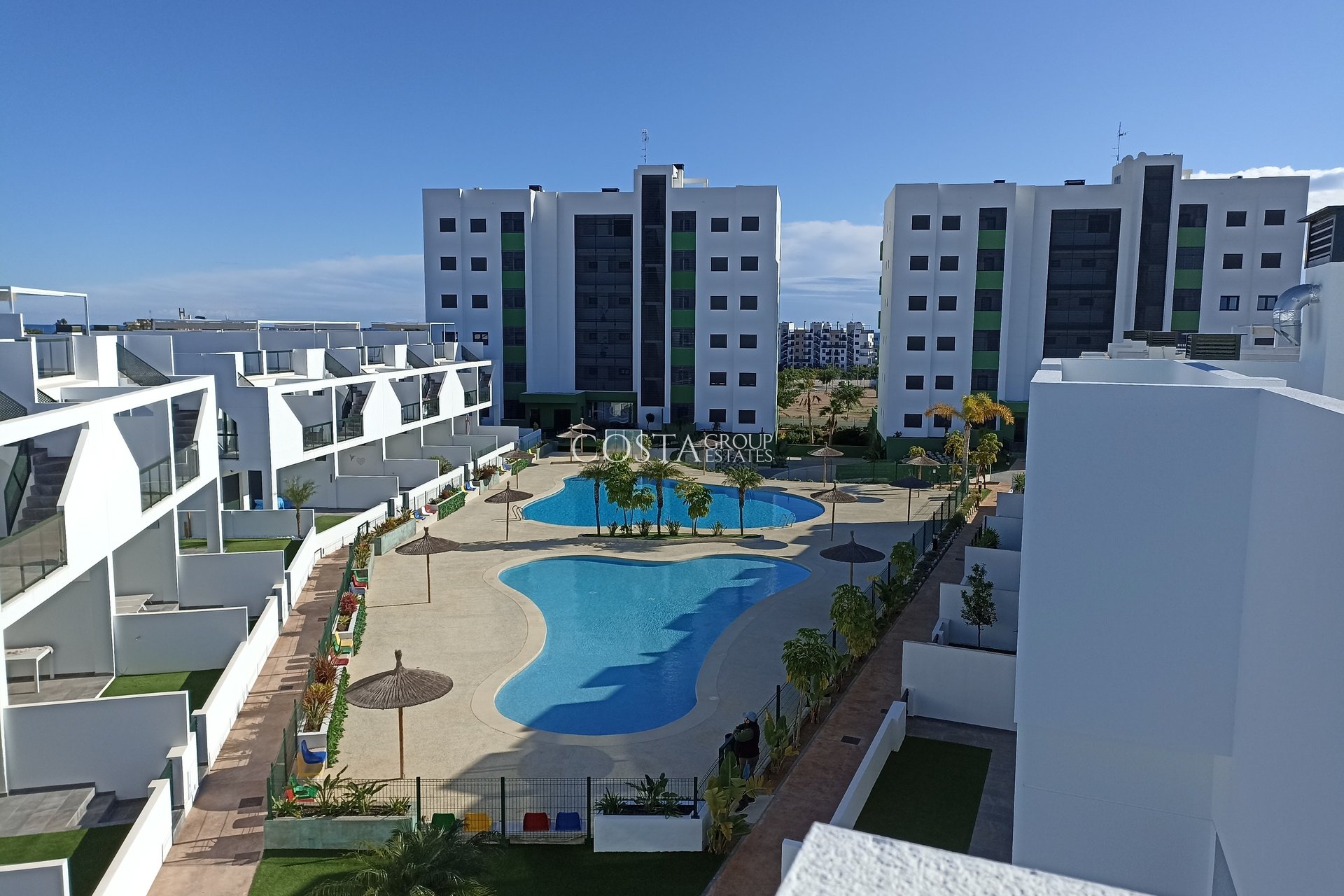 Nouvelle construction - Apartments -
Mil Palmeras