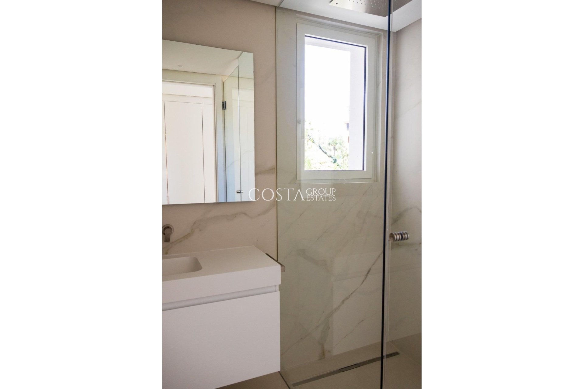Nouvelle construction - Apartments -
Ojen - El Soto De Marbella