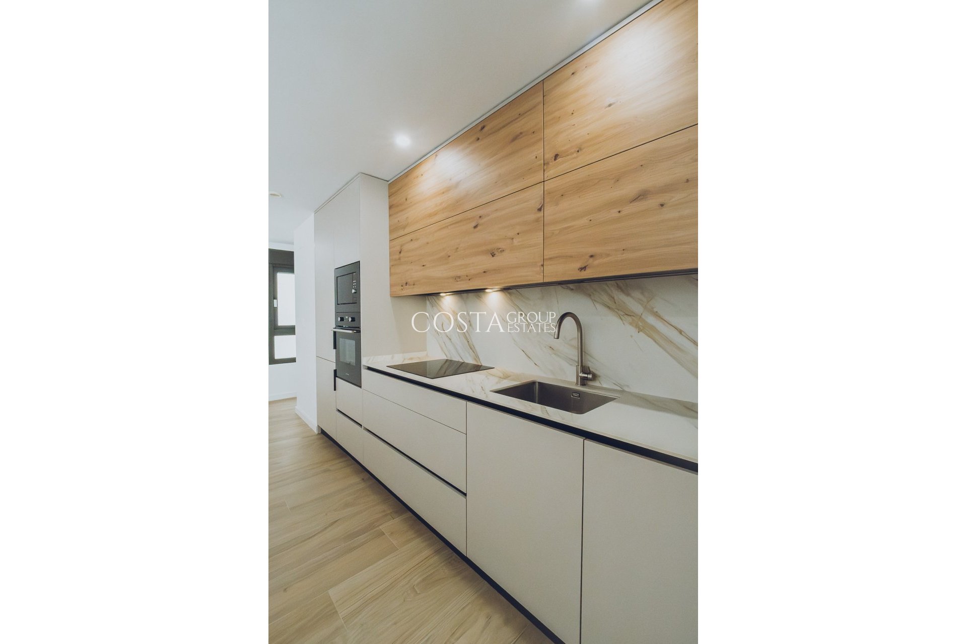 Nouvelle construction - Apartments -
Redován