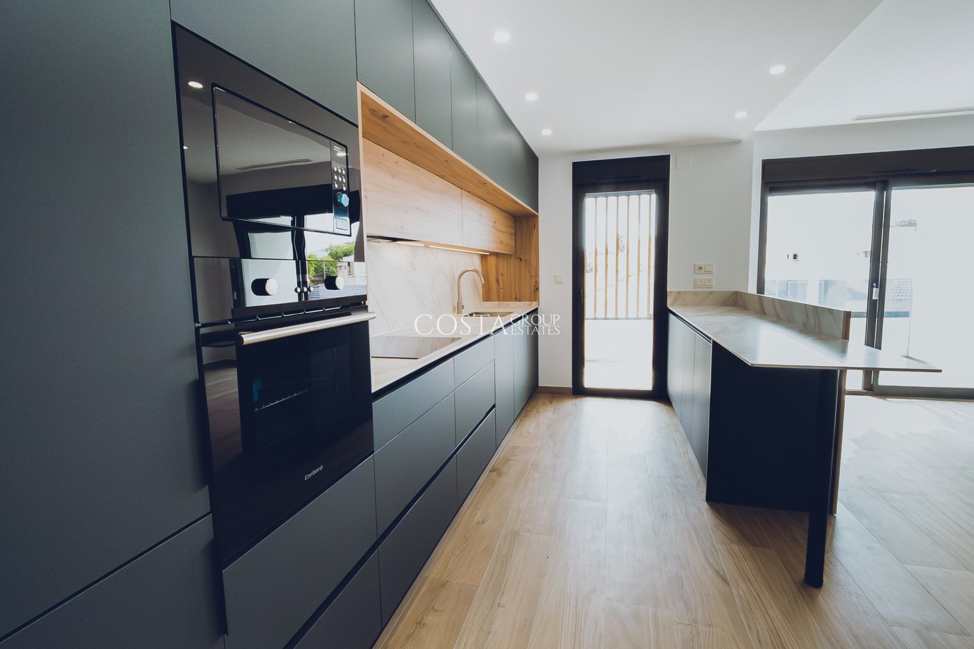 Nouvelle construction - Apartments -
Redován