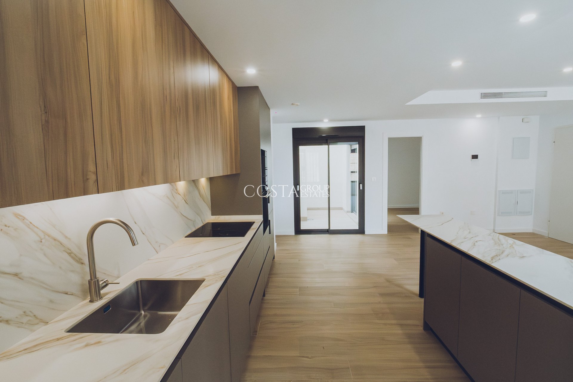 Nouvelle construction - Apartments -
Redován