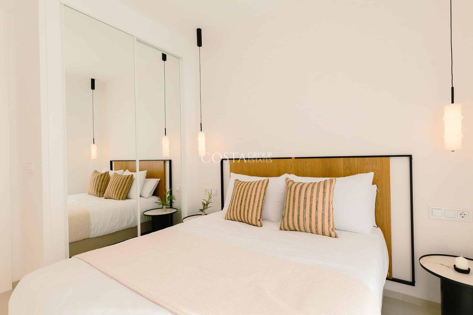 Nouvelle construction - Apartments -
Rojales