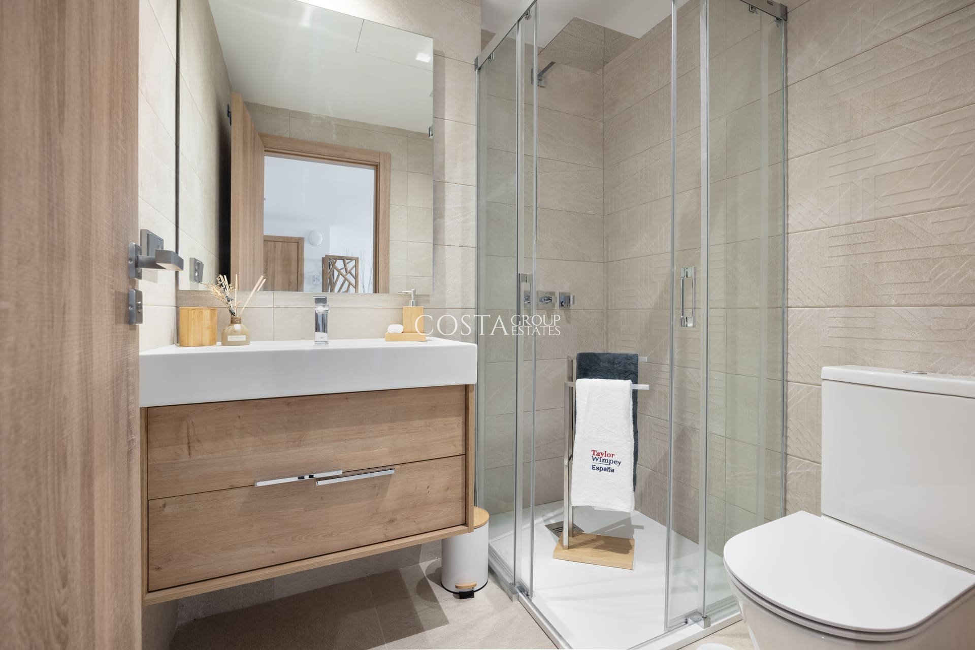 Nouvelle construction - low-bungalow -
Casares