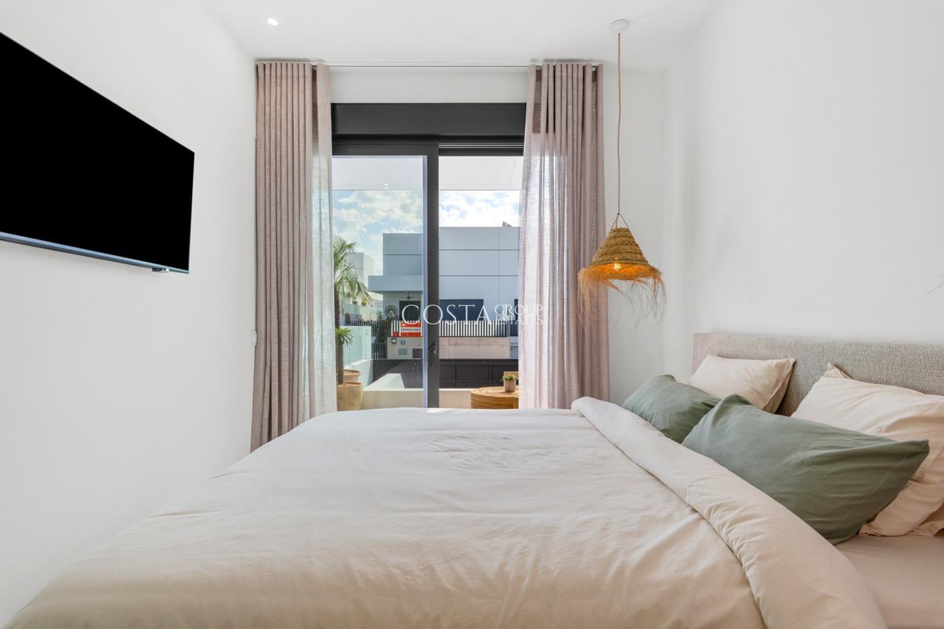 Nouvelle construction - Semidetached -
Dolores - Sector 3