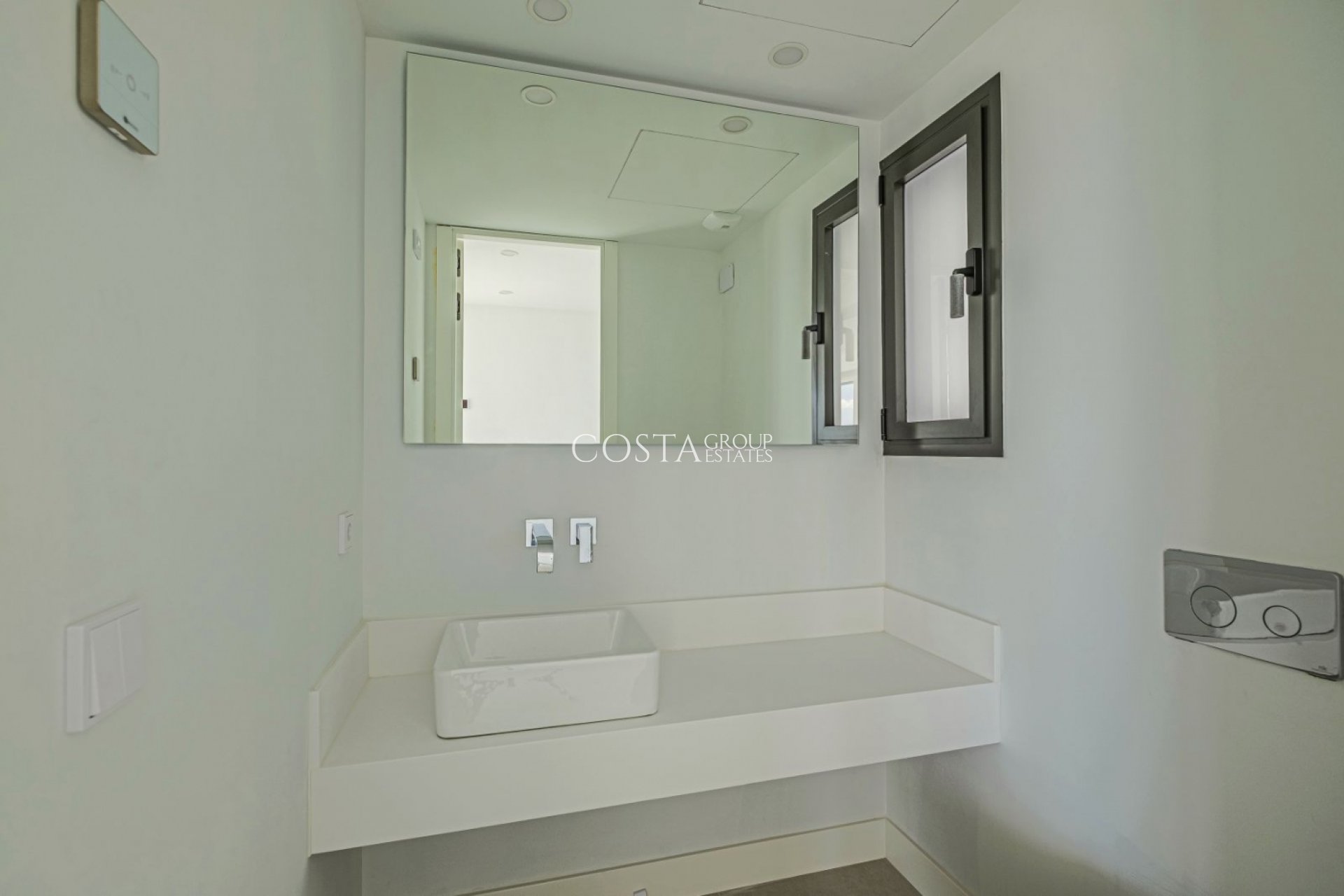 Nouvelle construction - Villa -
Benahavís