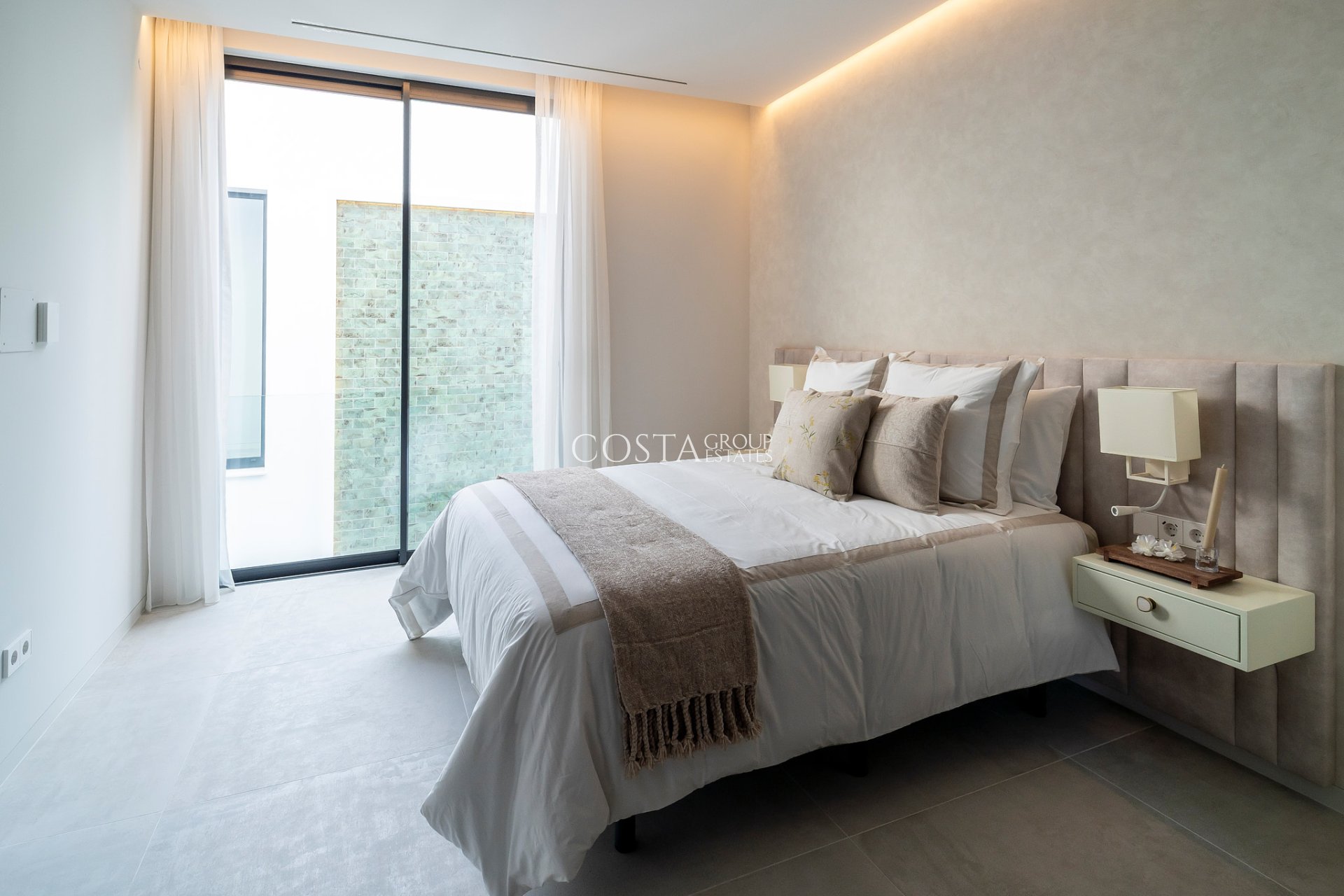 Nouvelle construction - Villa -
Benahavís