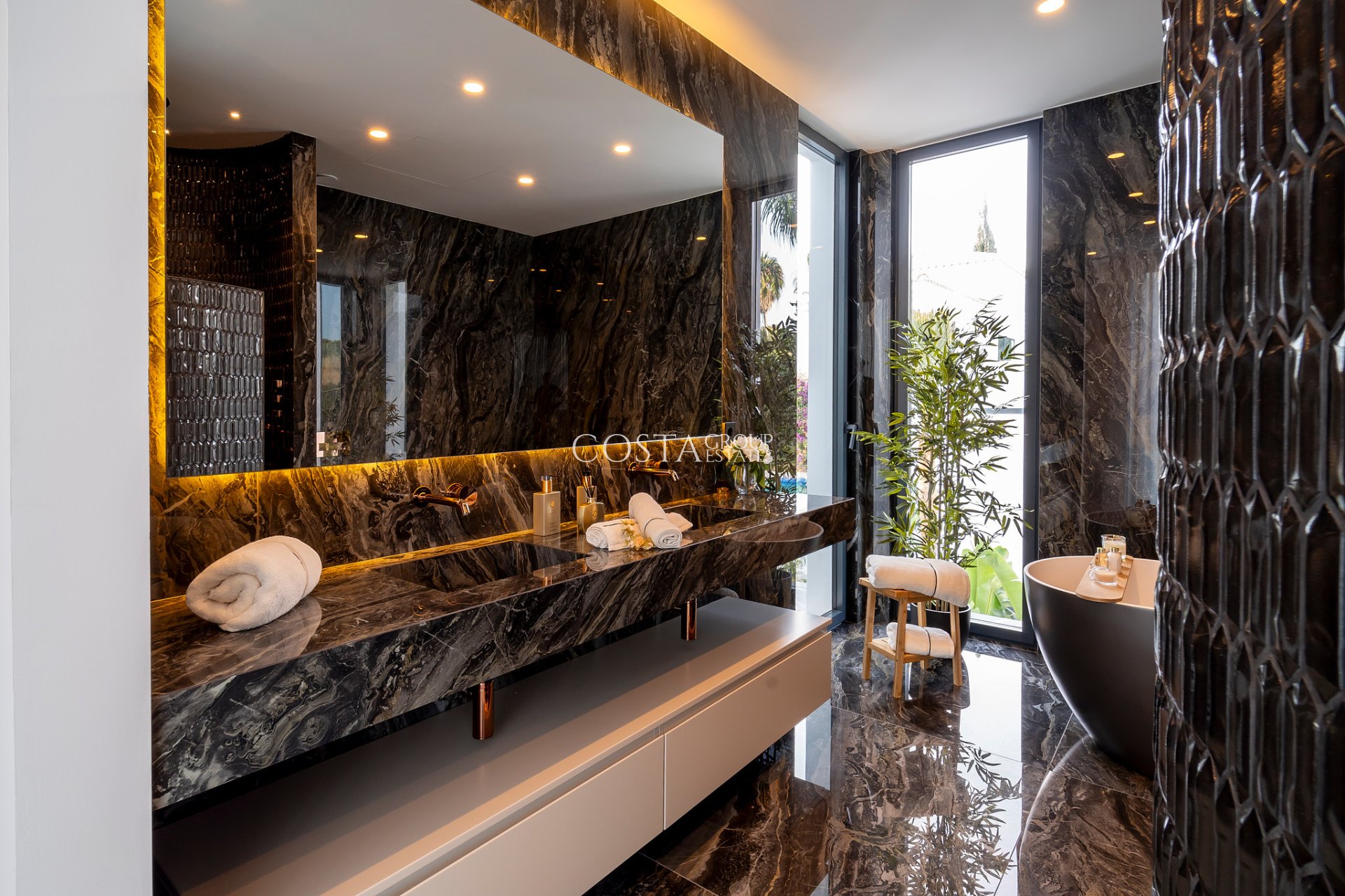 Nouvelle construction - Villa -
Benahavís