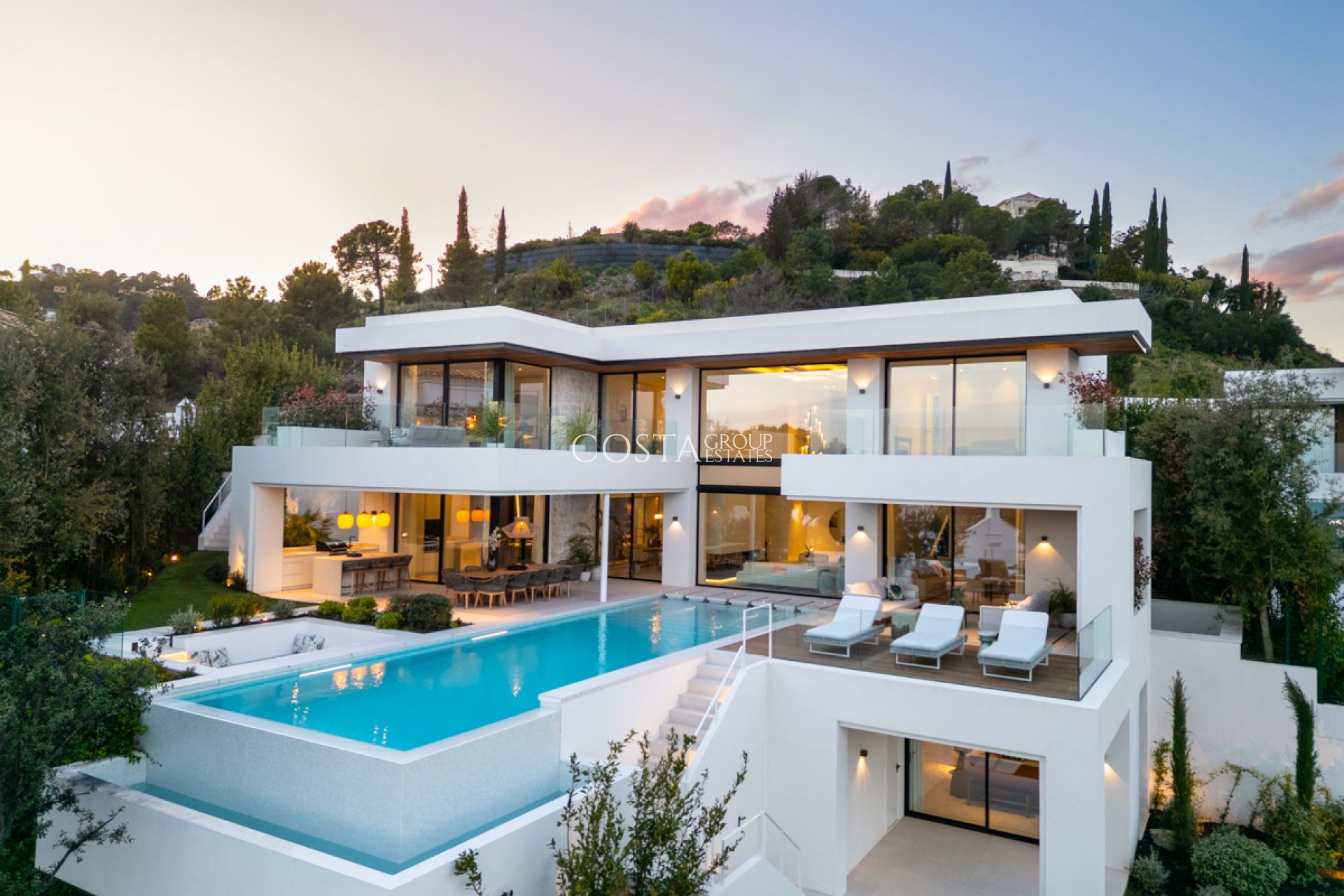 Nouvelle construction - Villa -
Benahavís