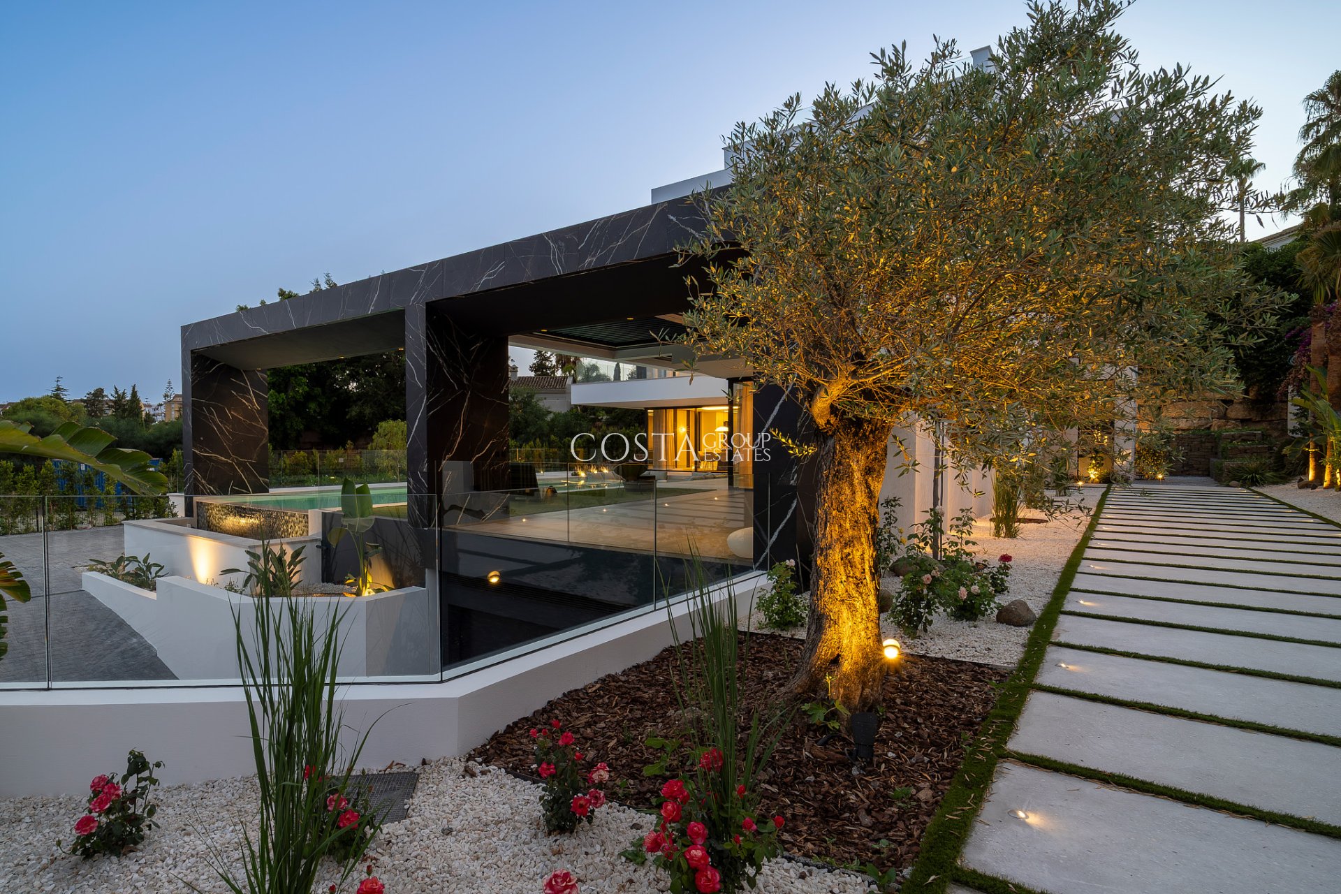 Nouvelle construction - Villa -
Benahavís