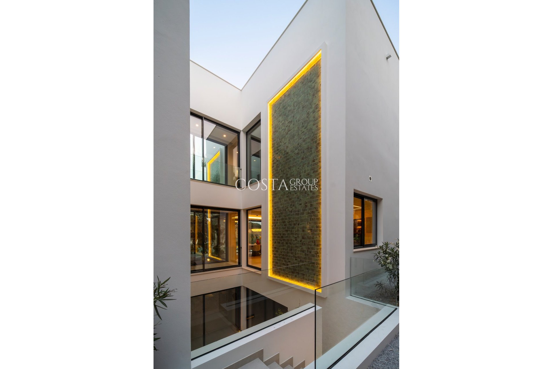 Nouvelle construction - Villa -
Benahavís