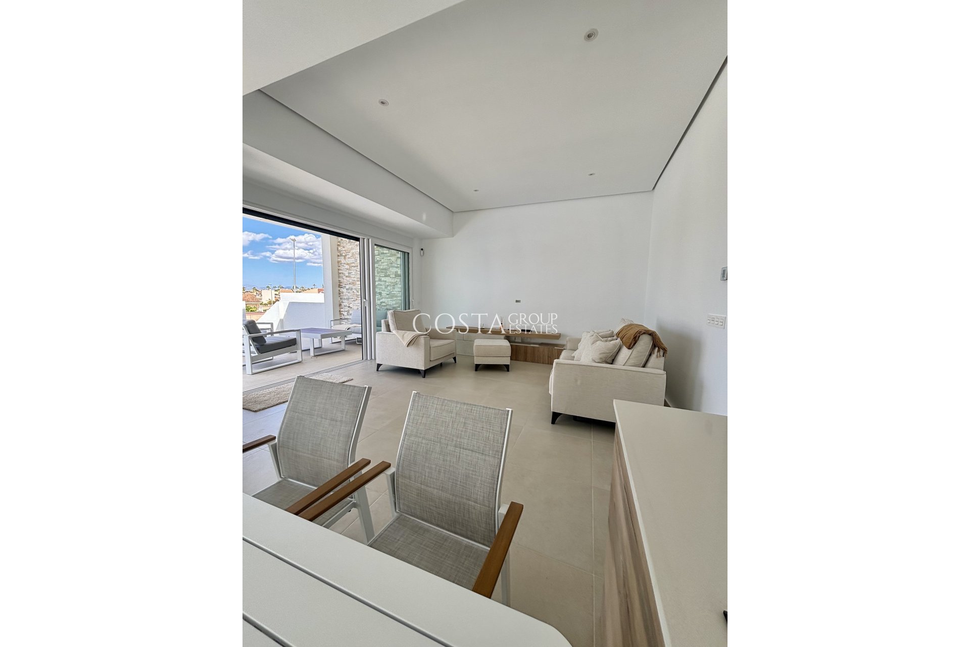 Nouvelle construction - Villa -
Benijofar