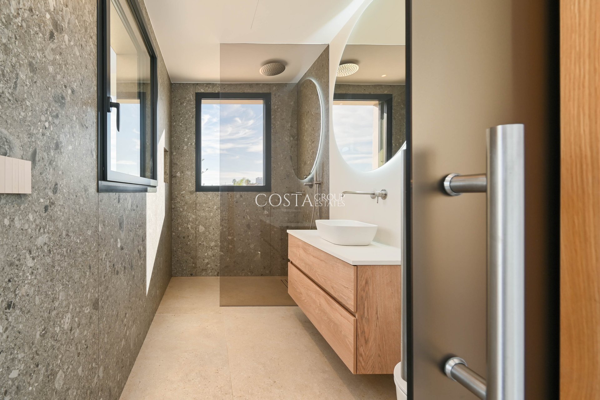 Nouvelle construction - Villa -
Benissa