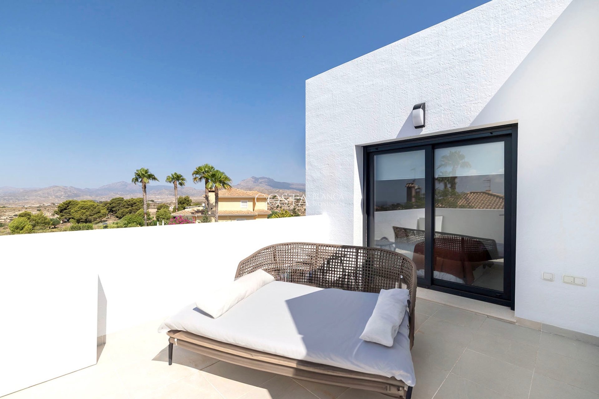 Nouvelle construction - Villa -
Busot
