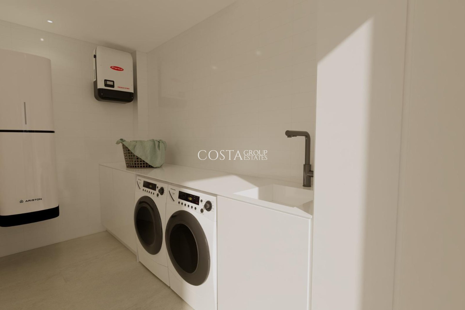 Nouvelle construction - Villa -
Dolores - Sector 3