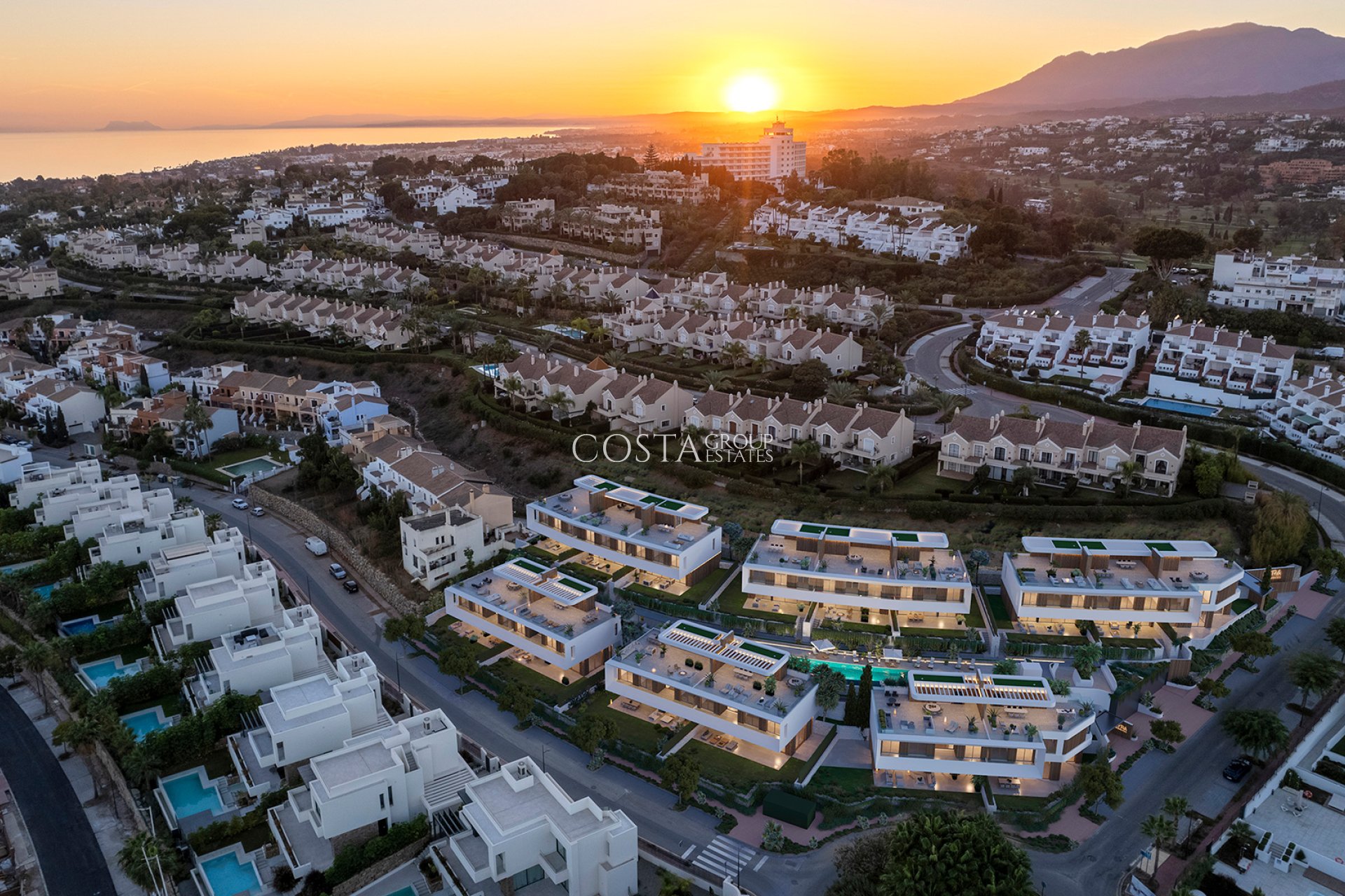 Nouvelle construction - Villa -
Estepona