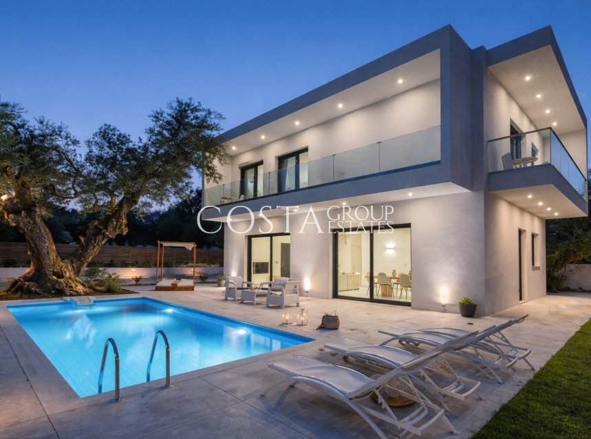 Nouvelle construction - Villa -
Estepona