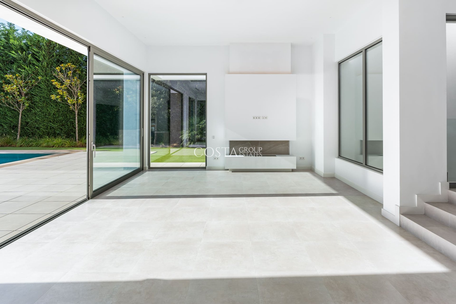 Nouvelle construction - Villa -
Estepona