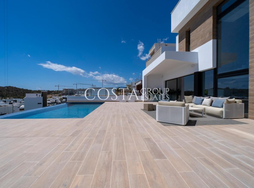 Nouvelle construction - Villa -
Finestrat
