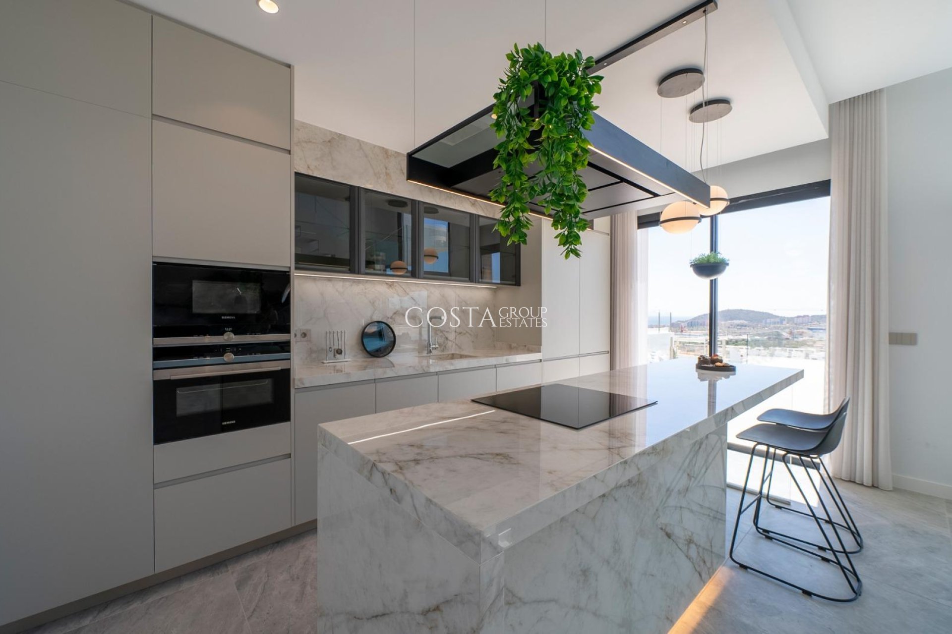 Nouvelle construction - Villa -
Finestrat