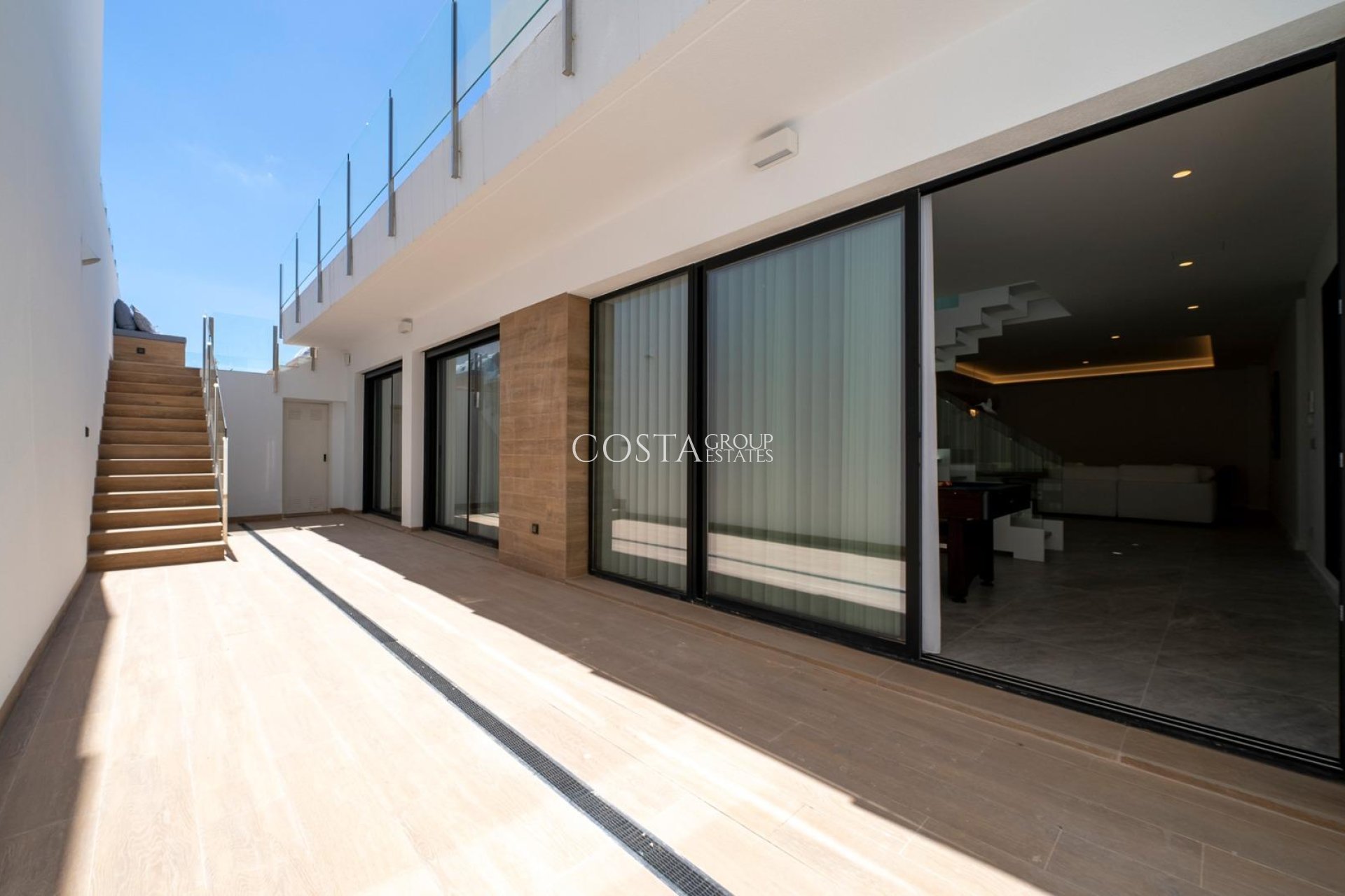 Nouvelle construction - Villa -
Finestrat