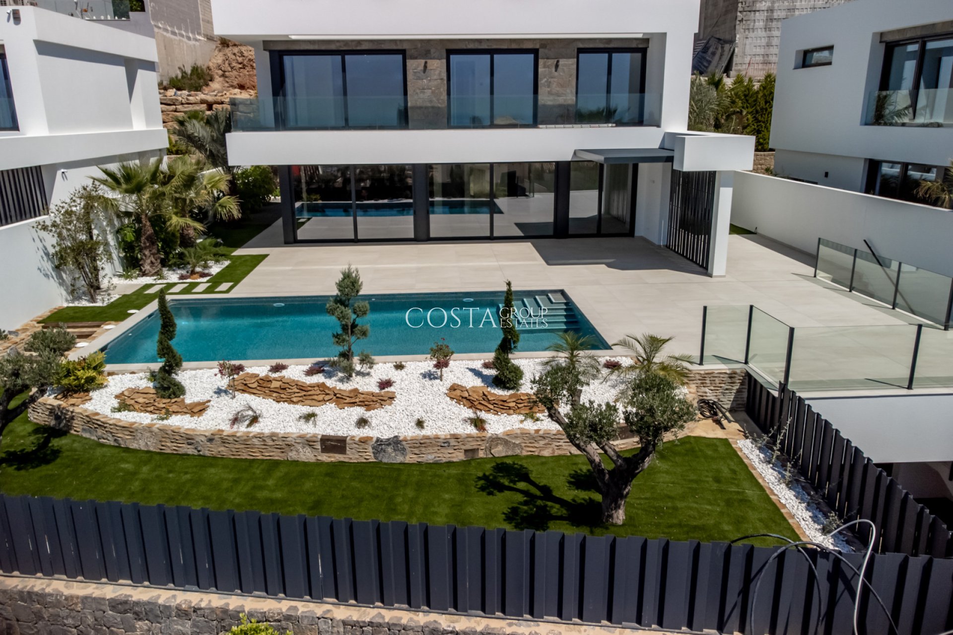 Nouvelle construction - Villa -
Finestrat