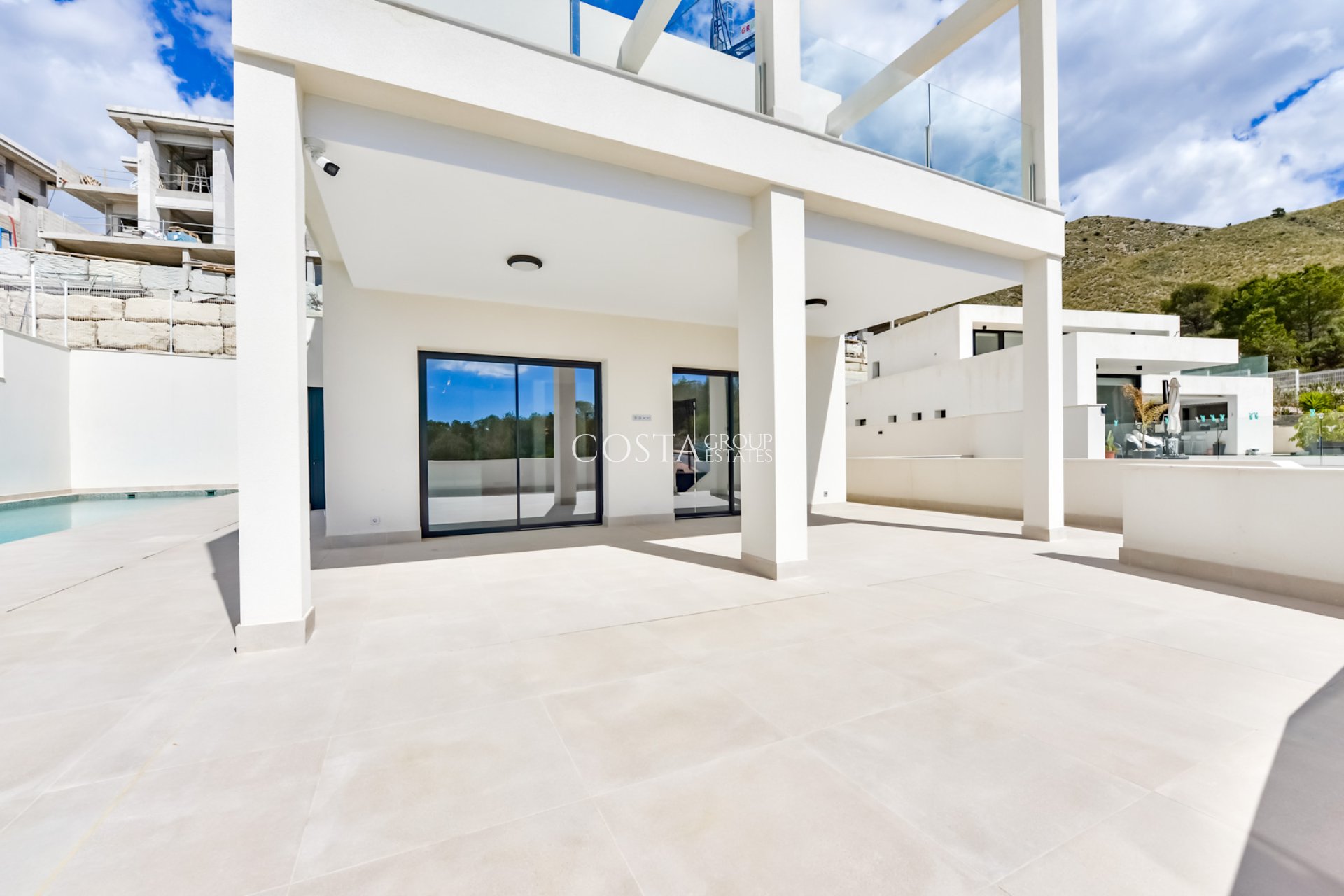 Nouvelle construction - Villa -
Finestrat