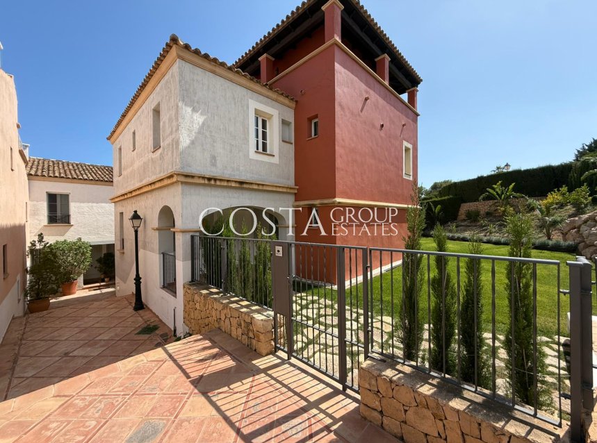 Nouvelle construction - Villa -
Golf Badia