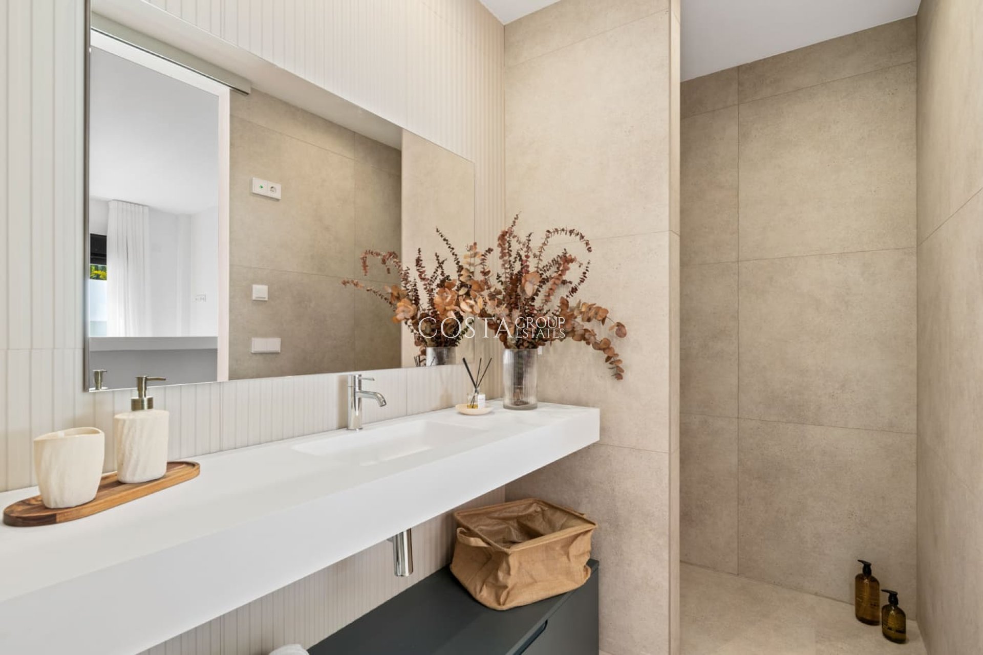 Nouvelle construction - Villa -
Polop