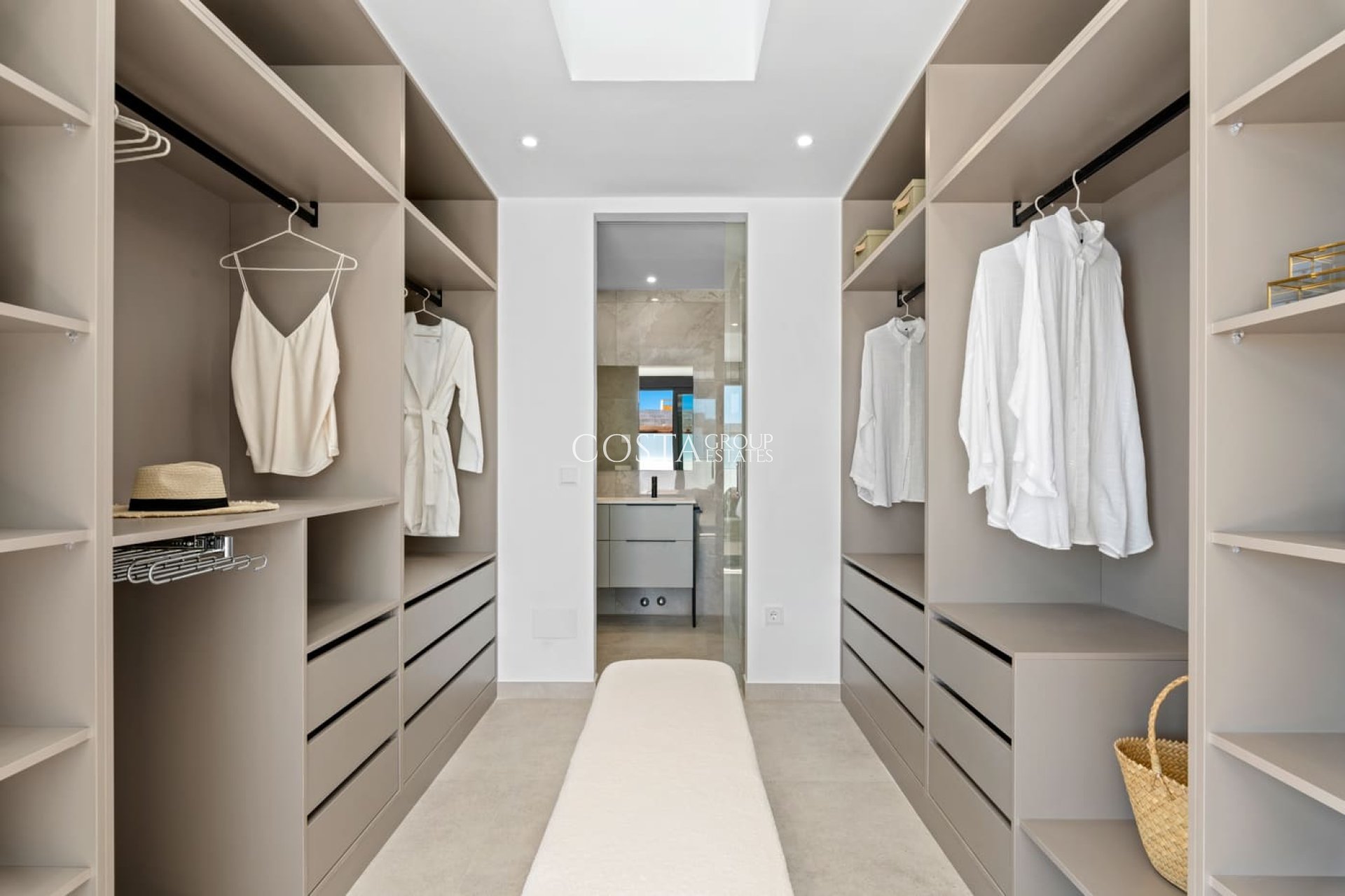 Nouvelle construction - Villa -
Polop
