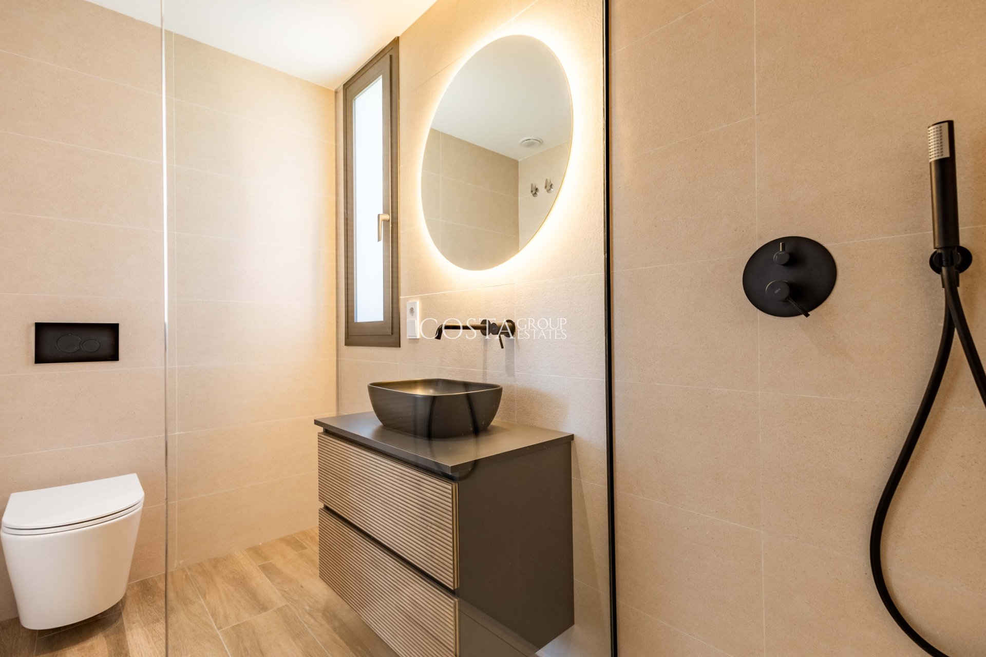 Nouvelle construction - Villa -
Polop