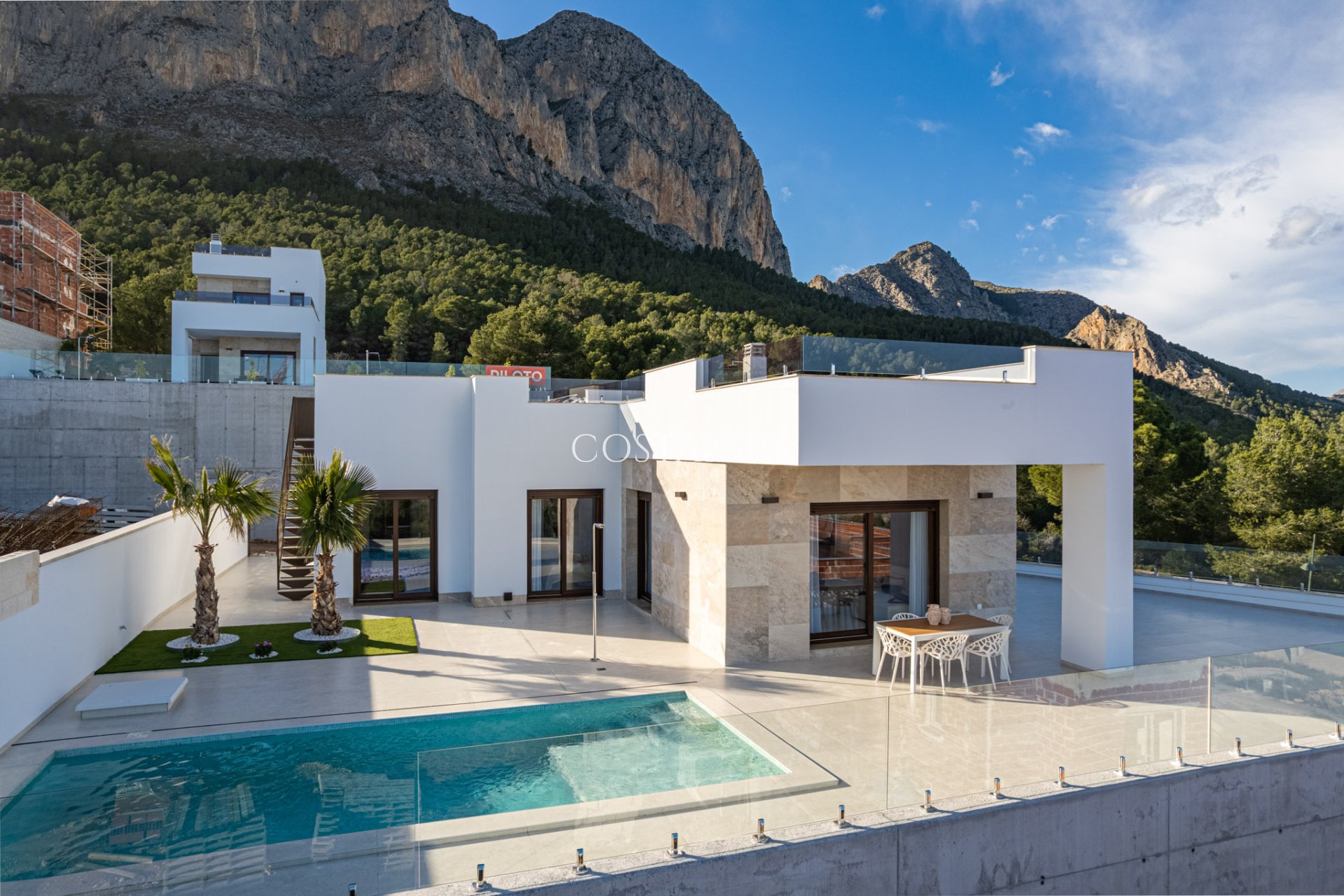Nouvelle construction - Villa -
Polop