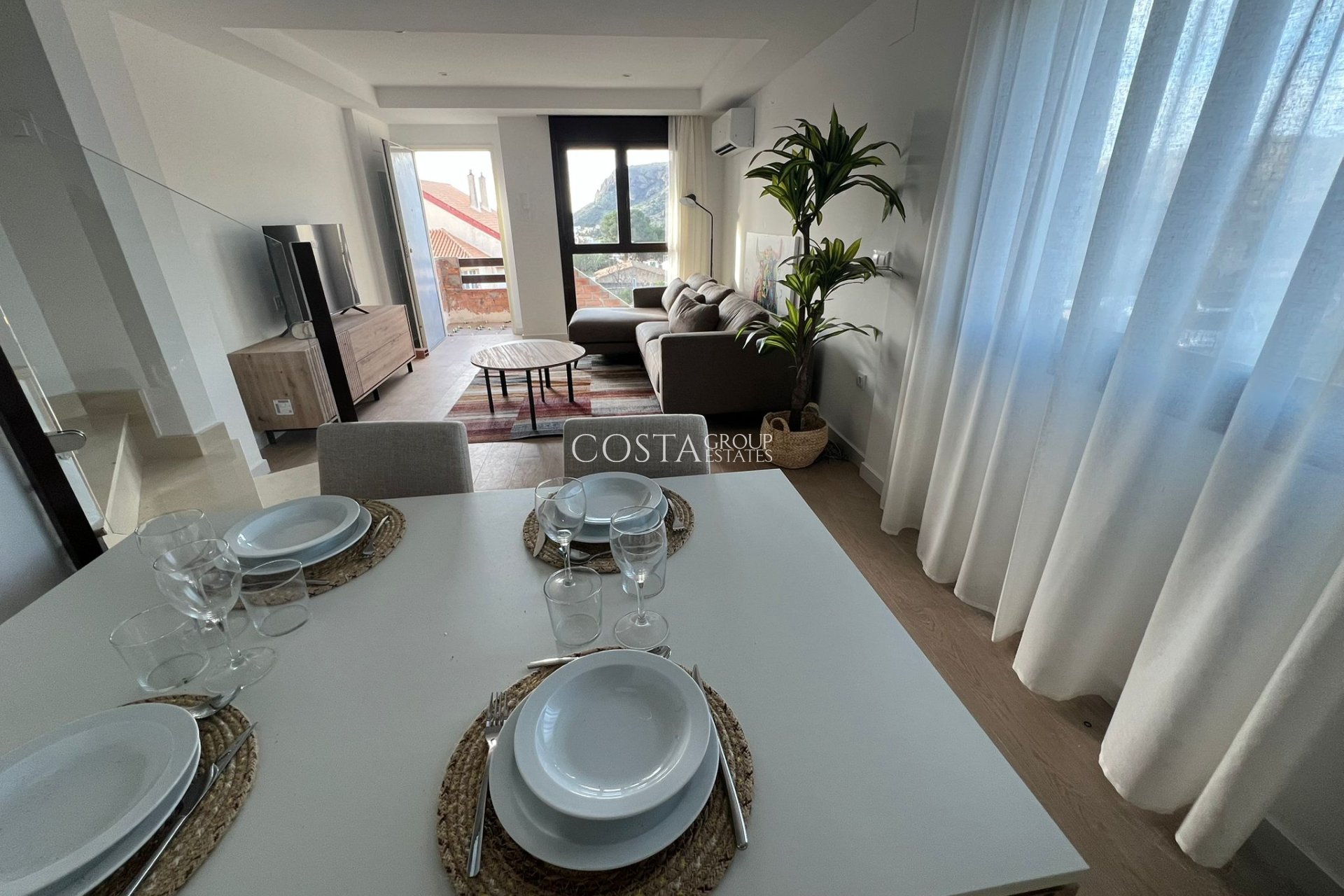 Nouvelle construction - Villa -
Portmán